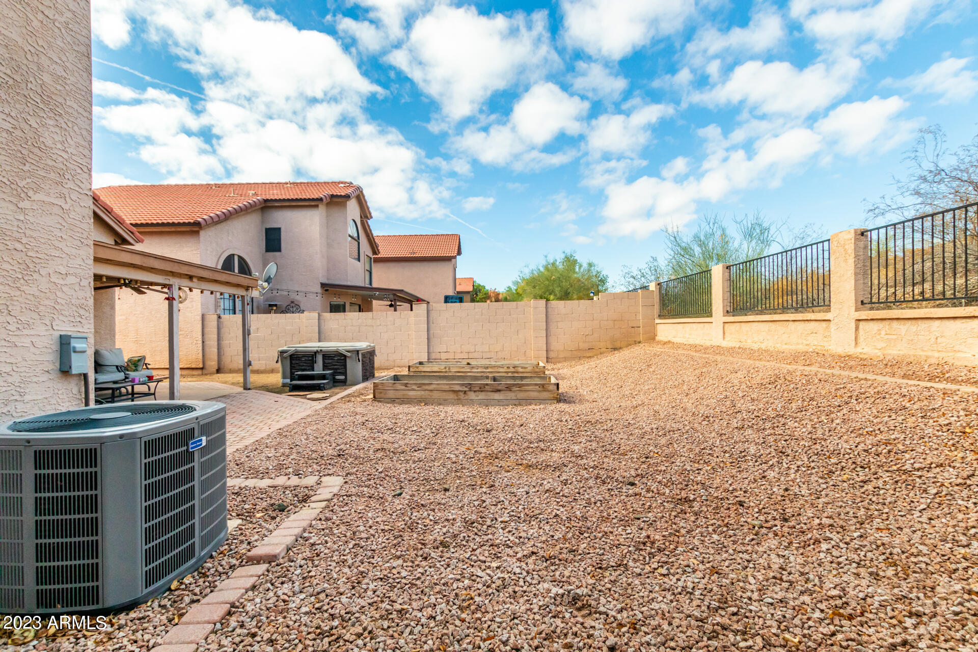 4146 E MOUNTAIN SAGE Drive