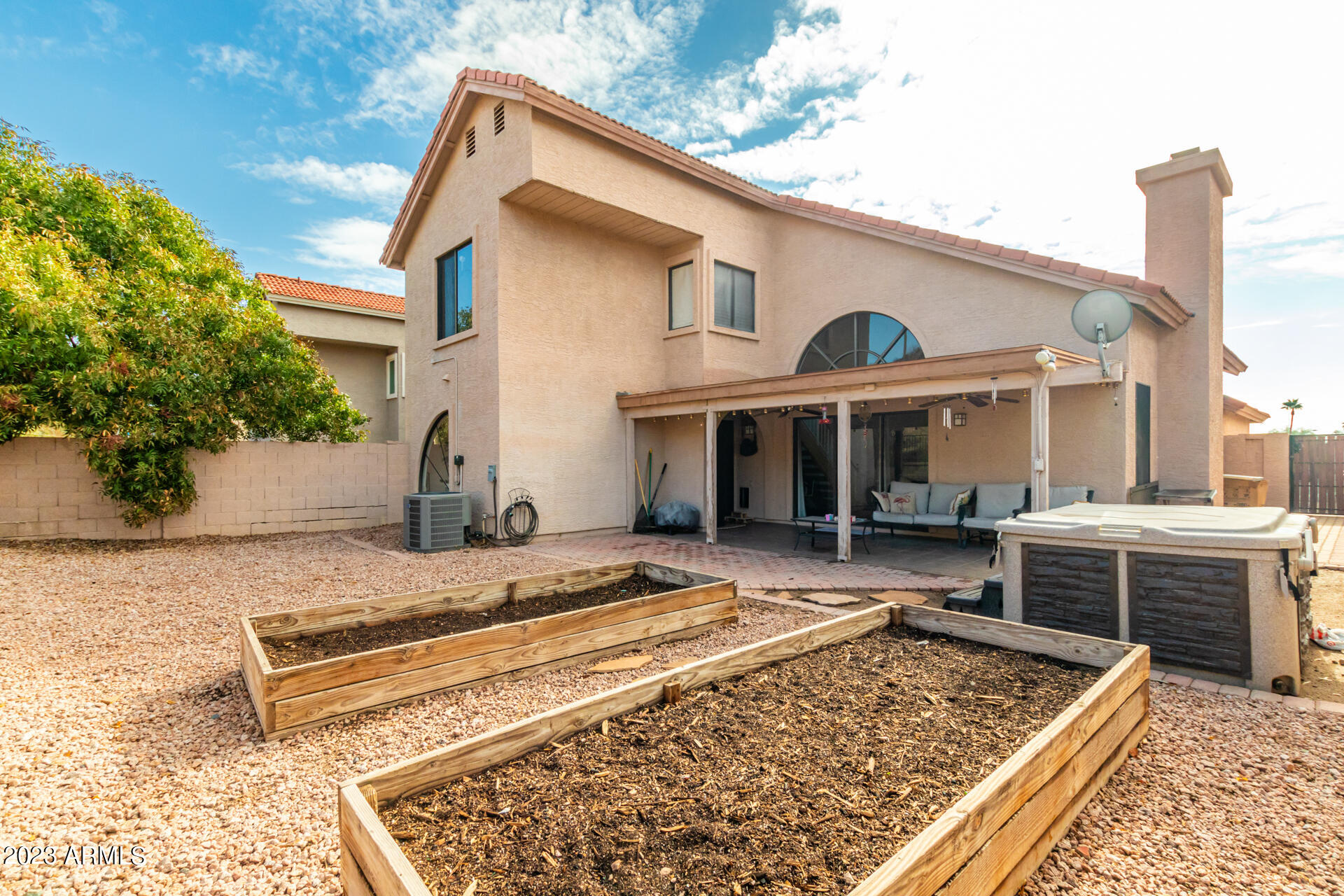4146 E MOUNTAIN SAGE Drive