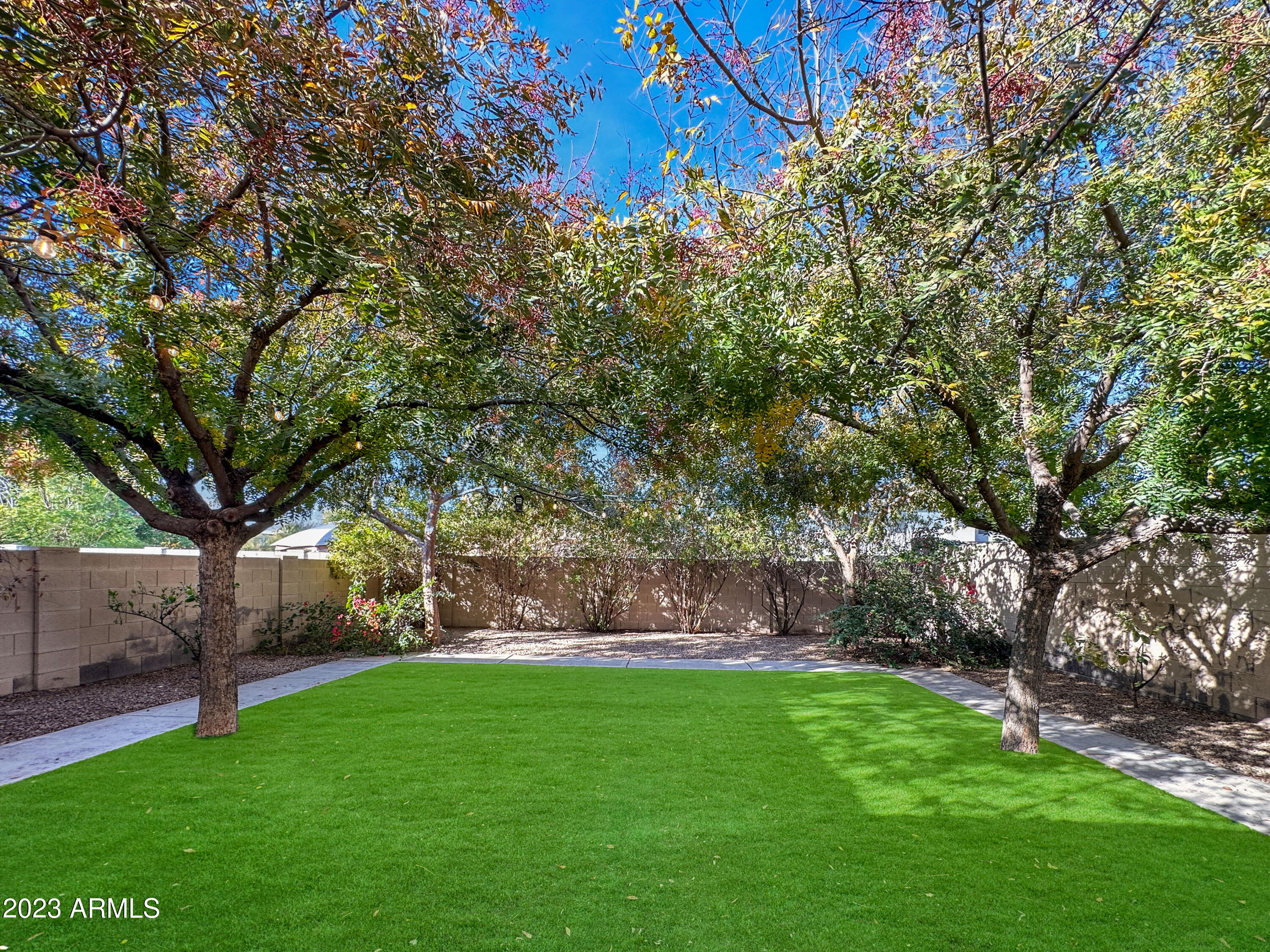 6058 N FLORENCE Avenue