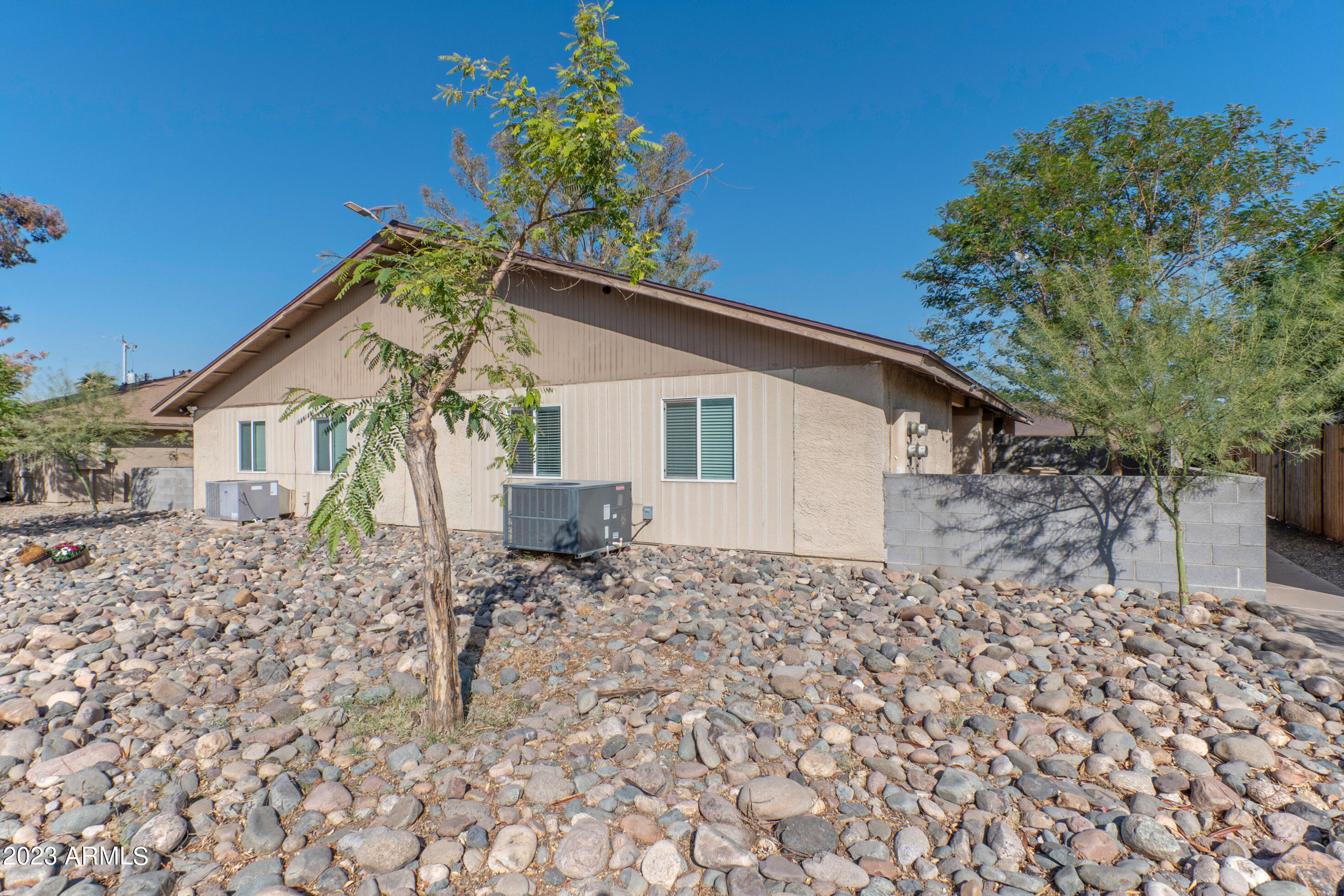 303 E LUDLOW Drive