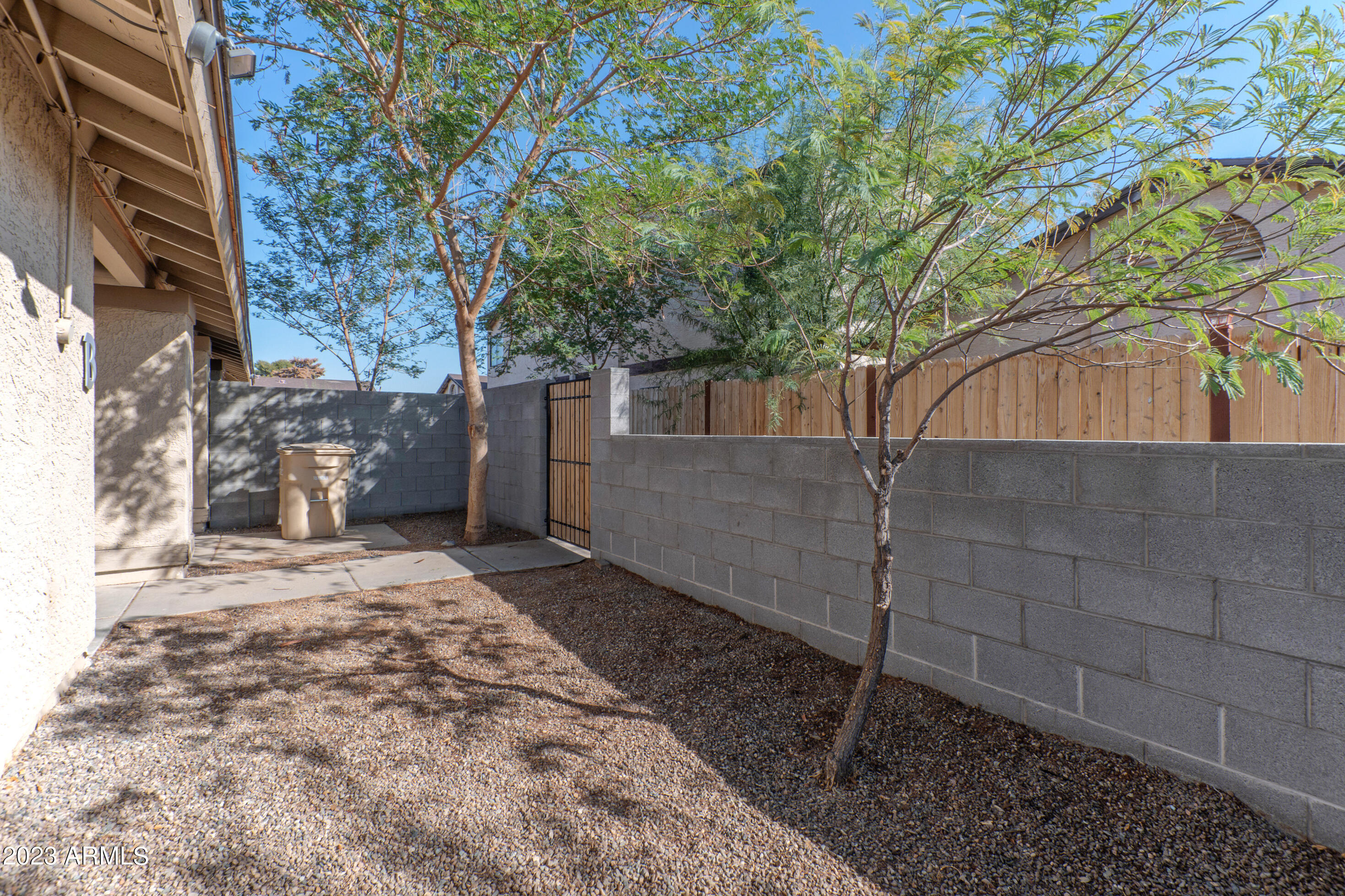 303 E LUDLOW Drive