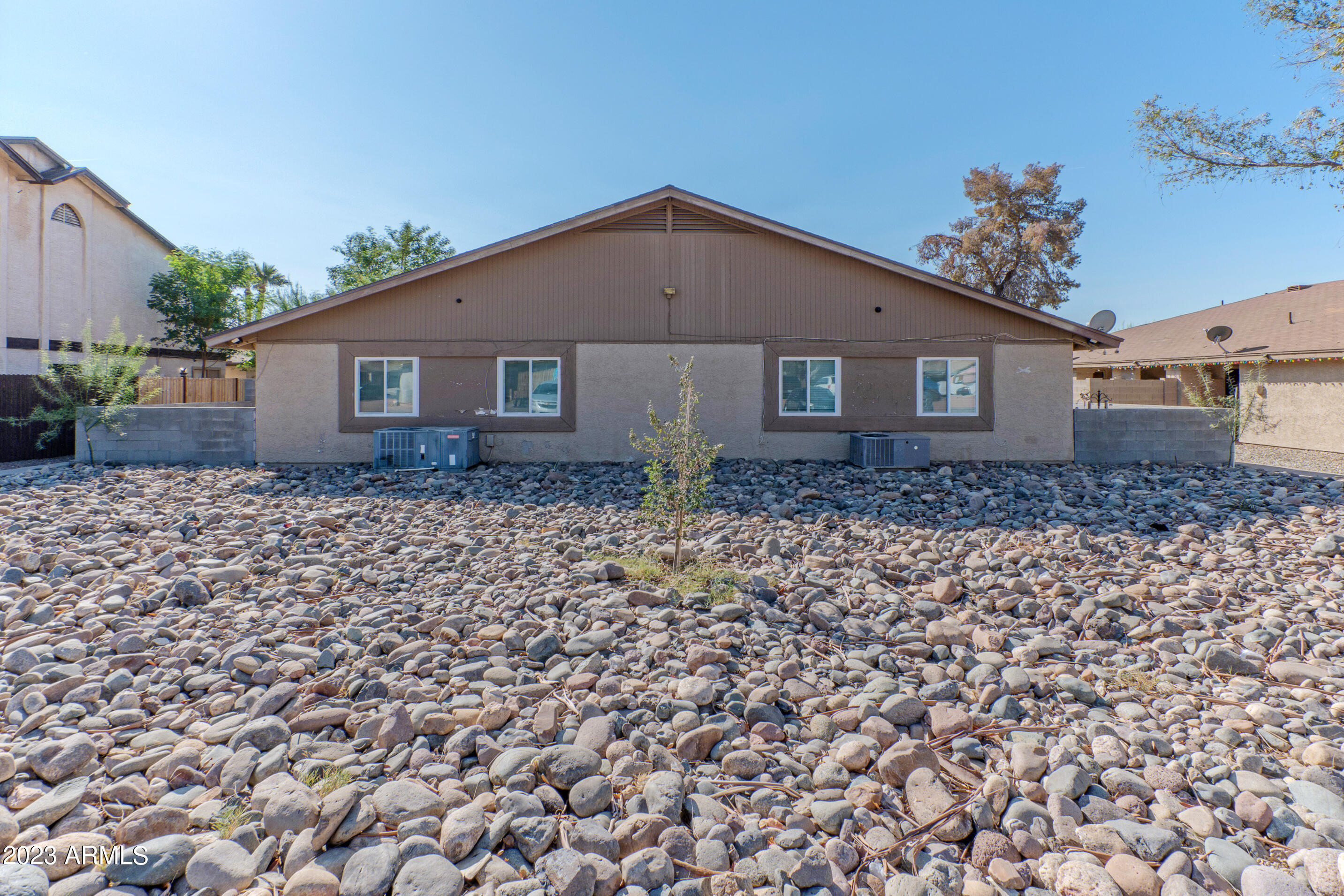 303 E LUDLOW Drive