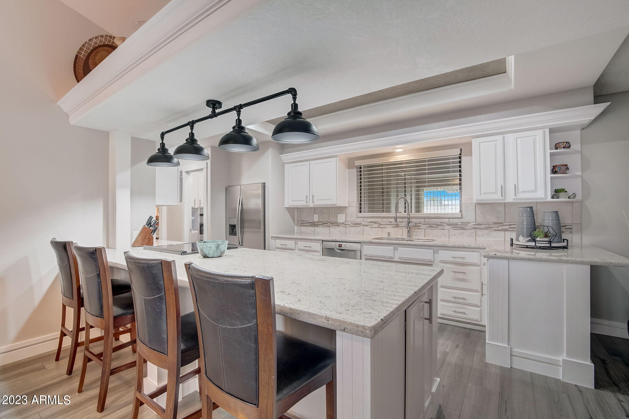 17214 N DESERT GLEN Drive