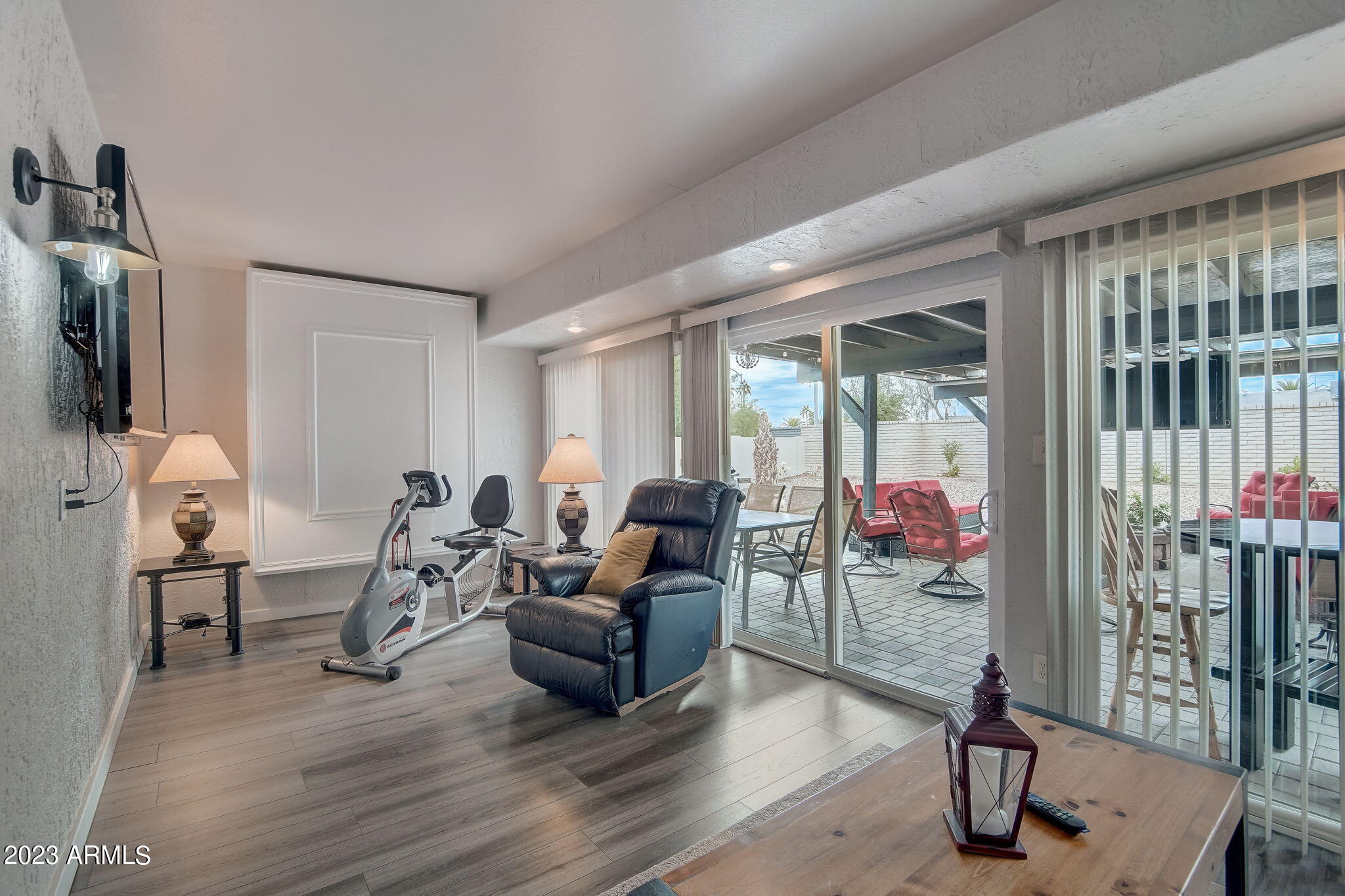 17214 N DESERT GLEN Drive