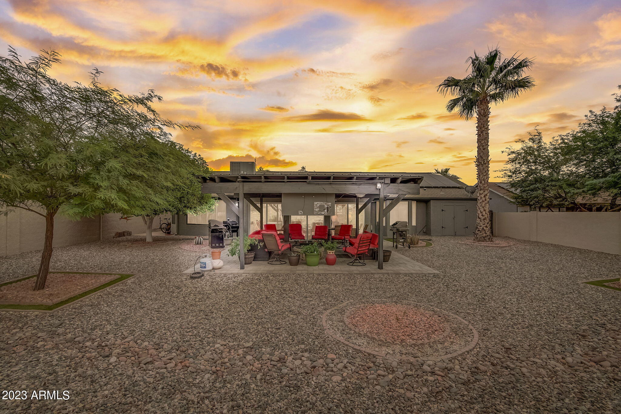 17214 N DESERT GLEN Drive