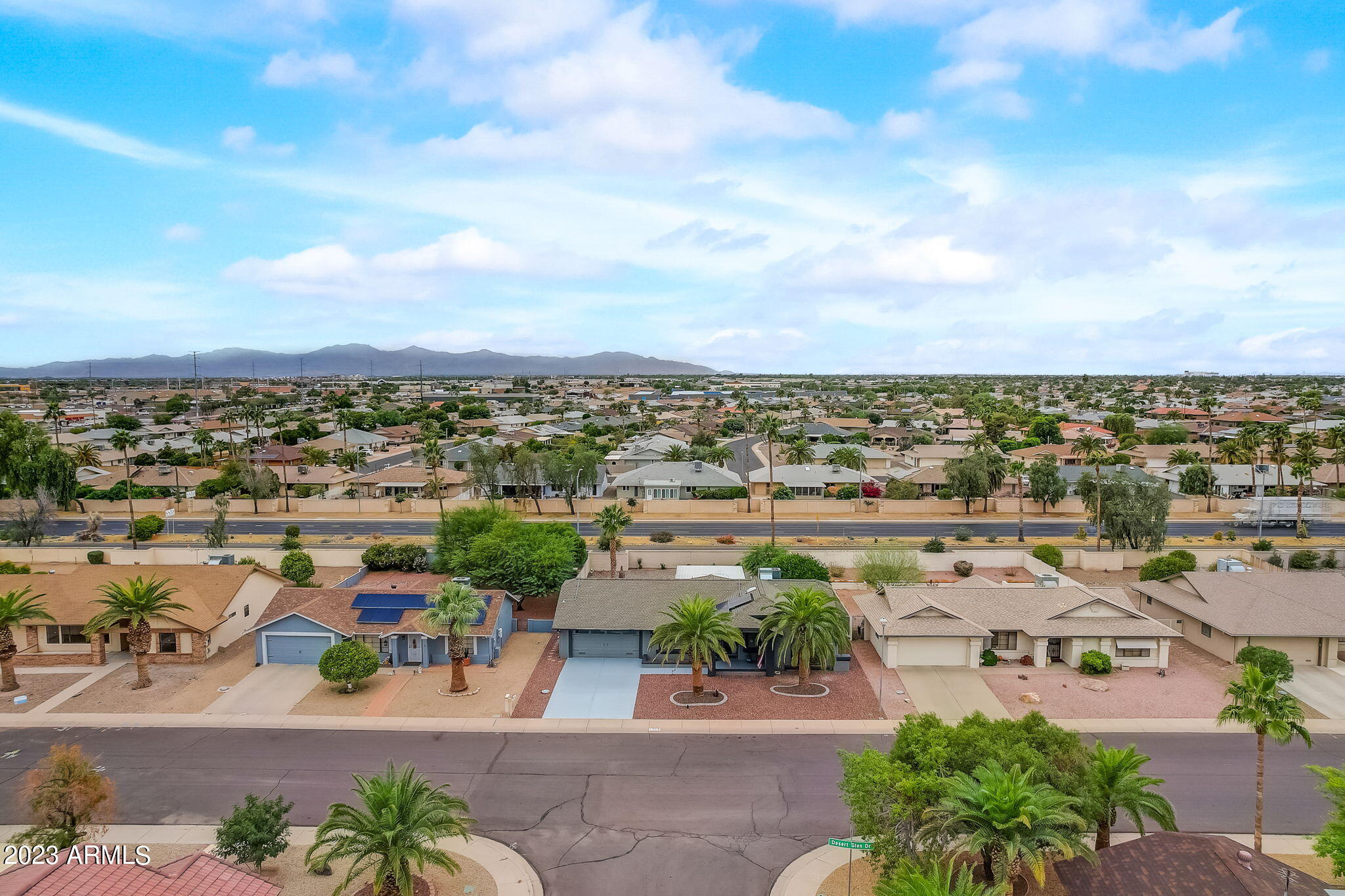 17214 N DESERT GLEN Drive
