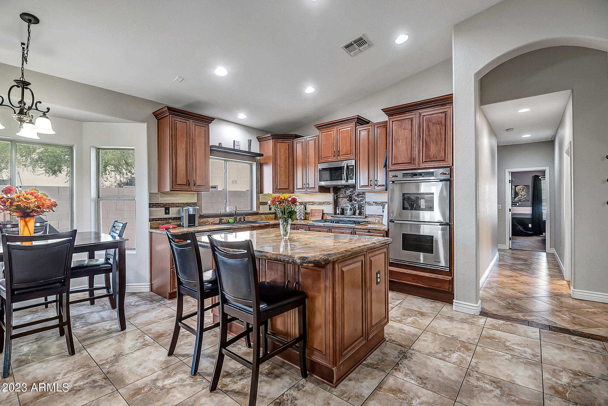 4520 W JUDSON Drive