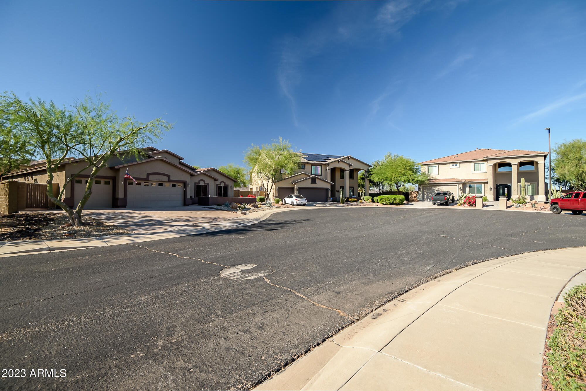 4520 W JUDSON Drive