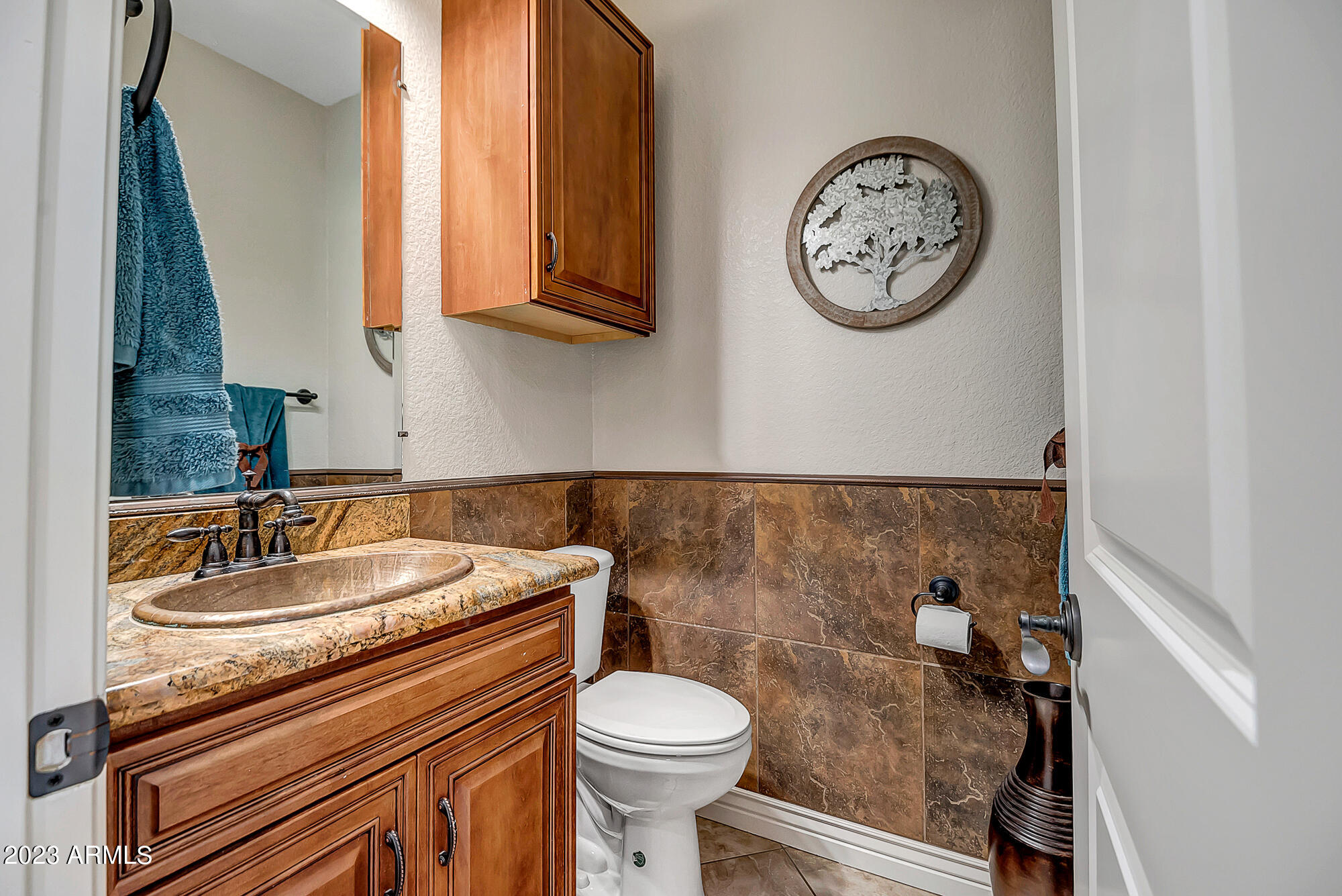 4520 W JUDSON Drive