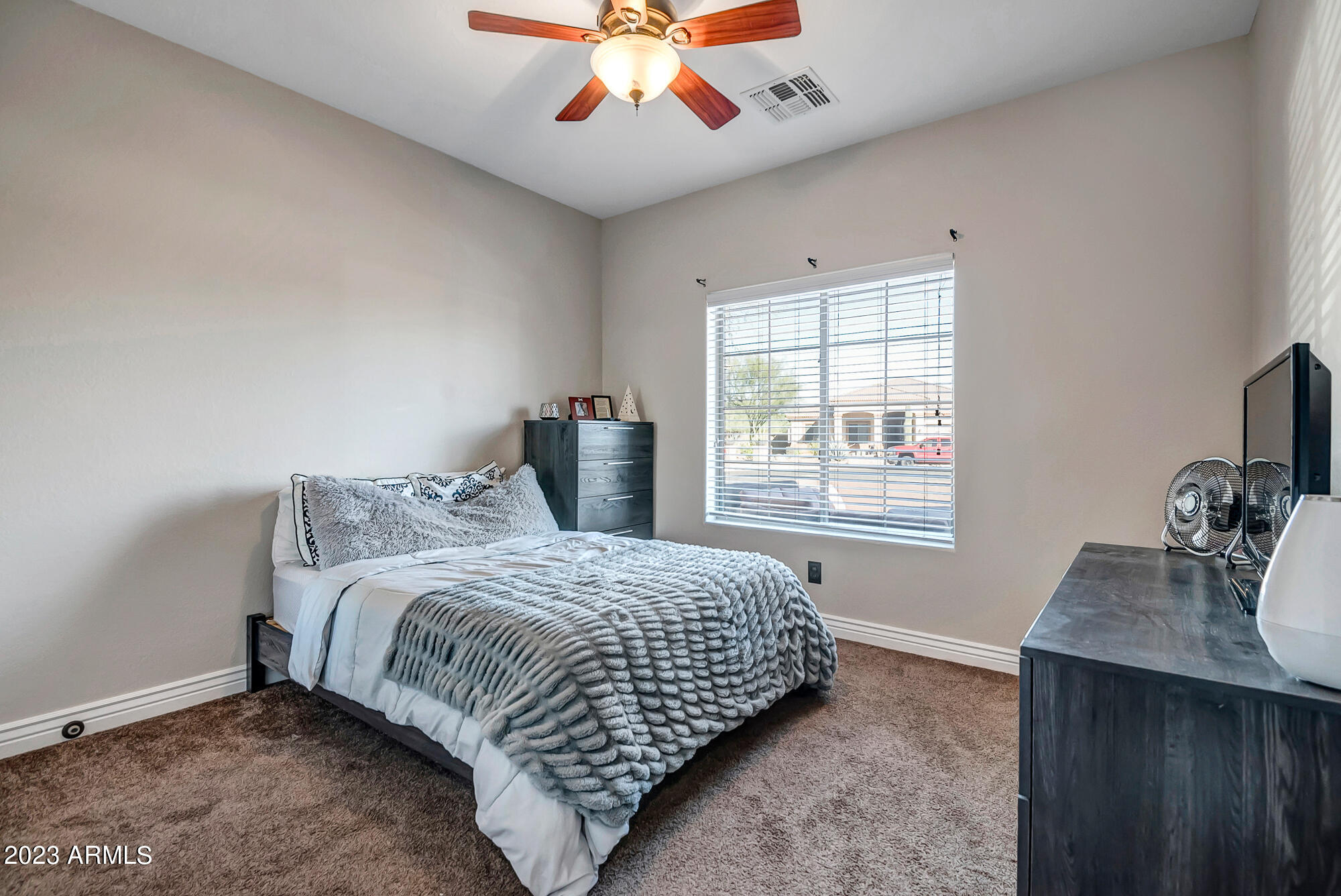 4520 W JUDSON Drive