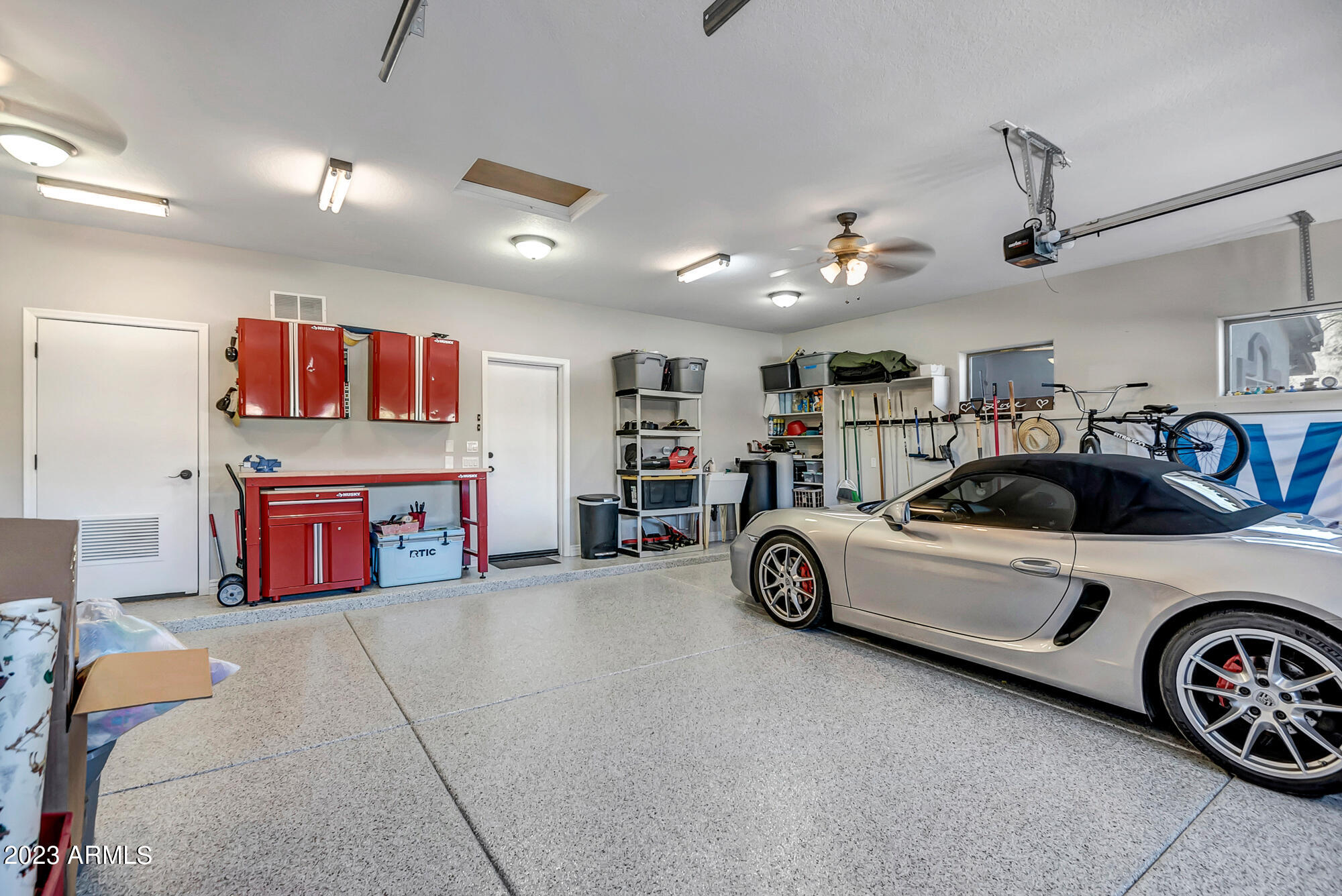 4520 W JUDSON Drive