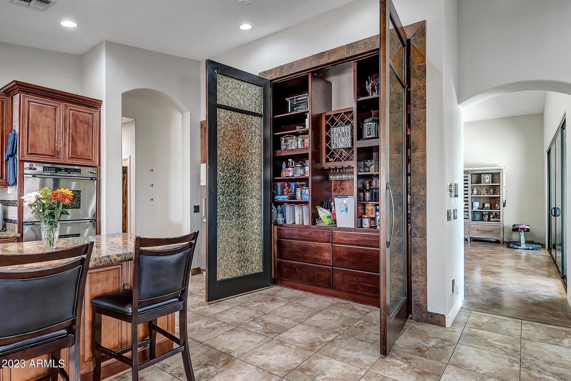 4520 W JUDSON Drive