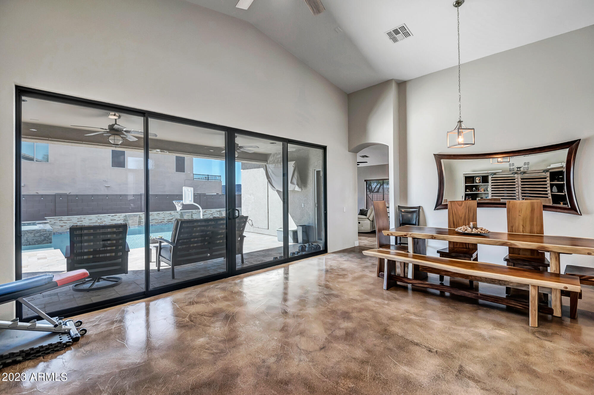4520 W JUDSON Drive