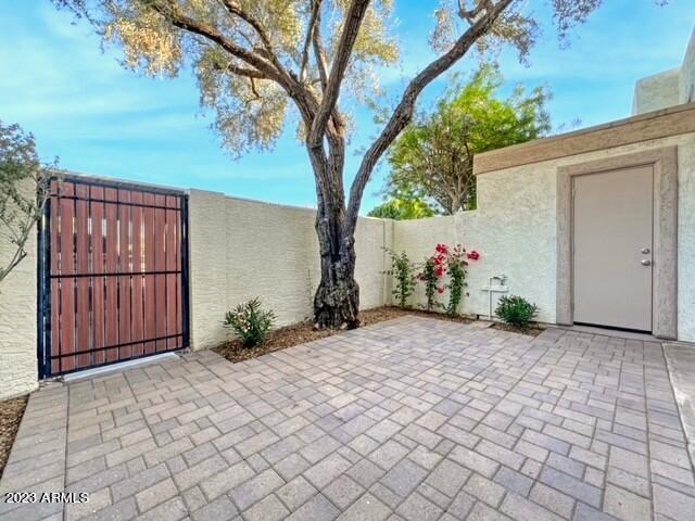 7851 E KEIM Drive