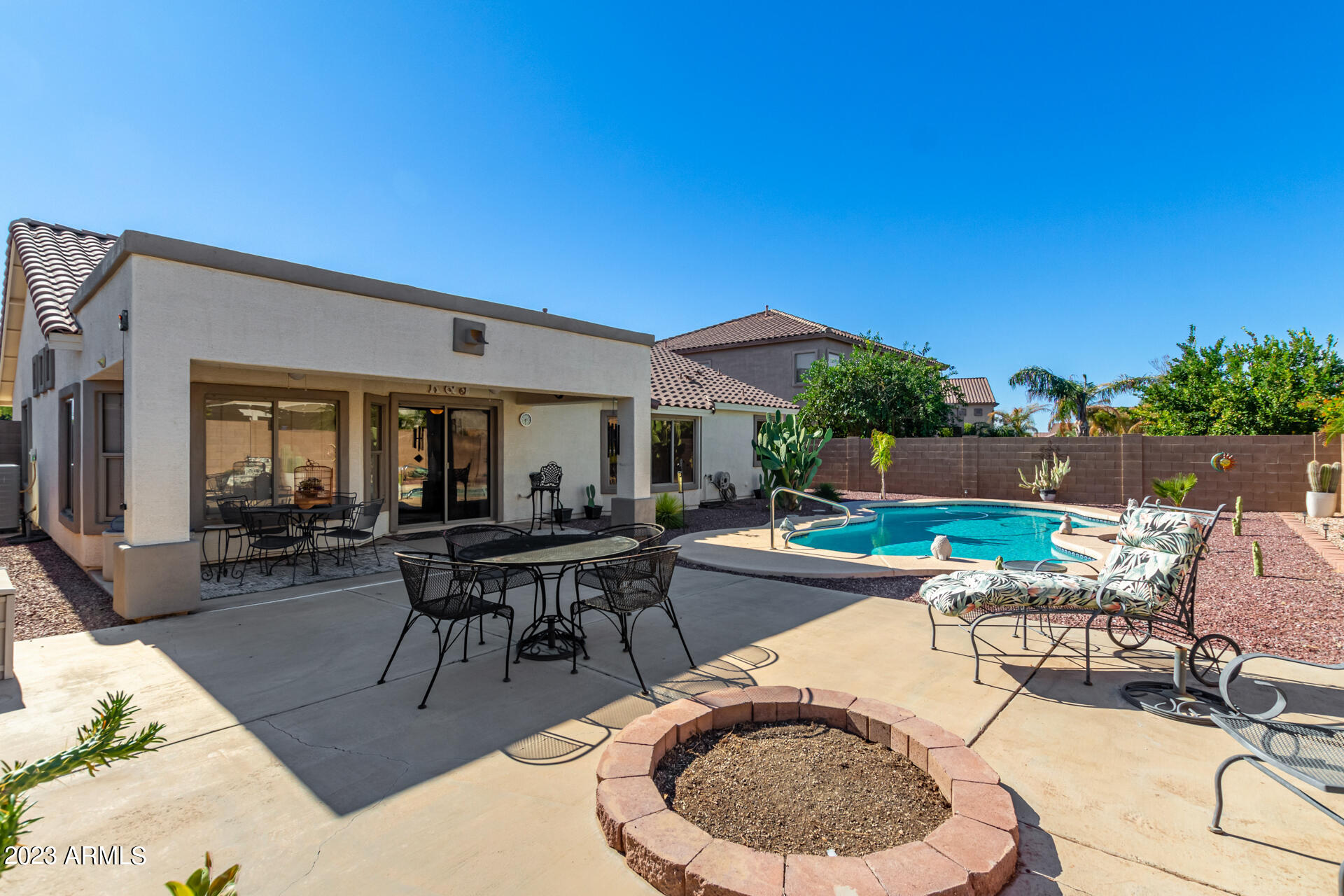 10144 E POSADA Avenue