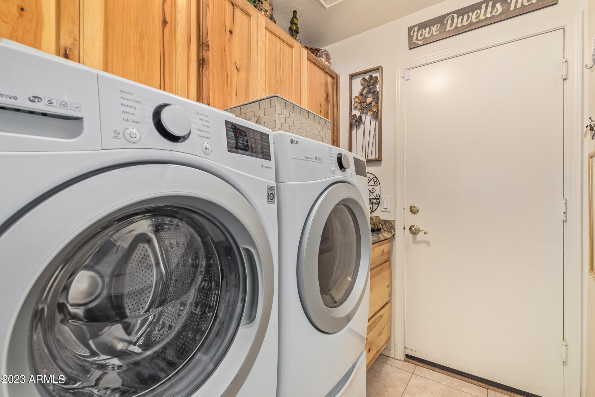 10144 E POSADA Avenue