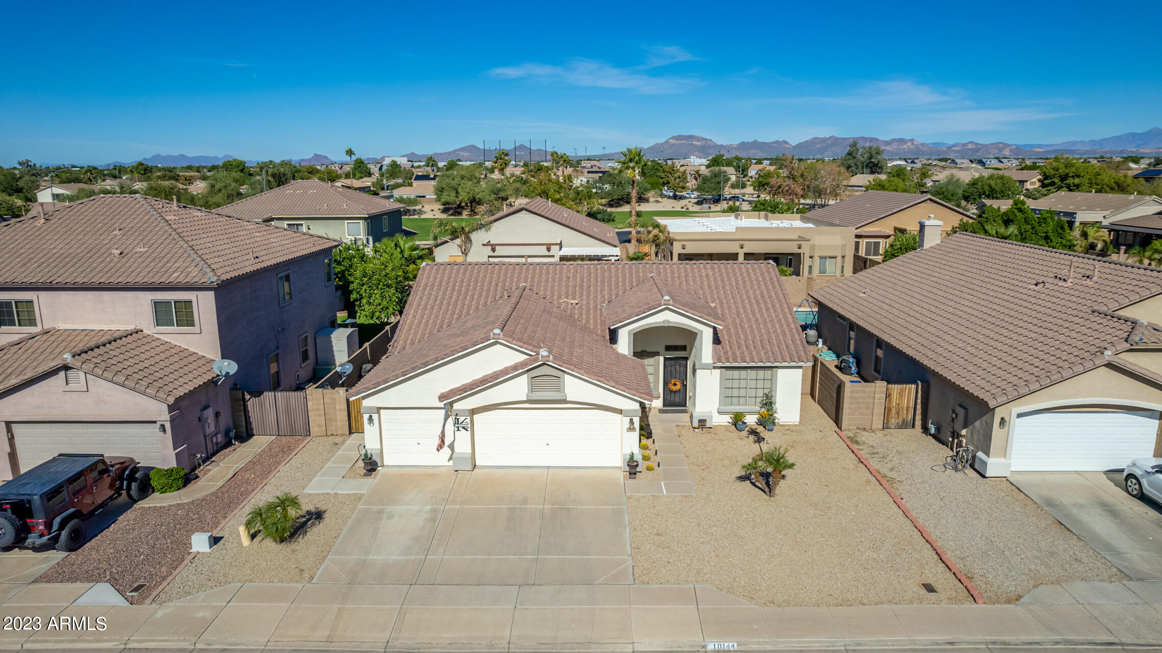 10144 E POSADA Avenue