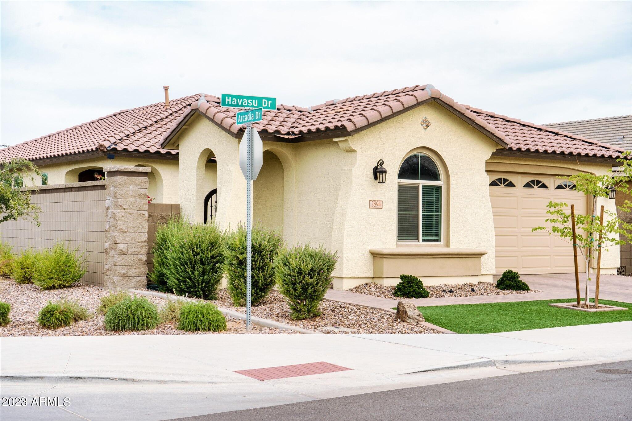 2894 W HAVASU Drive