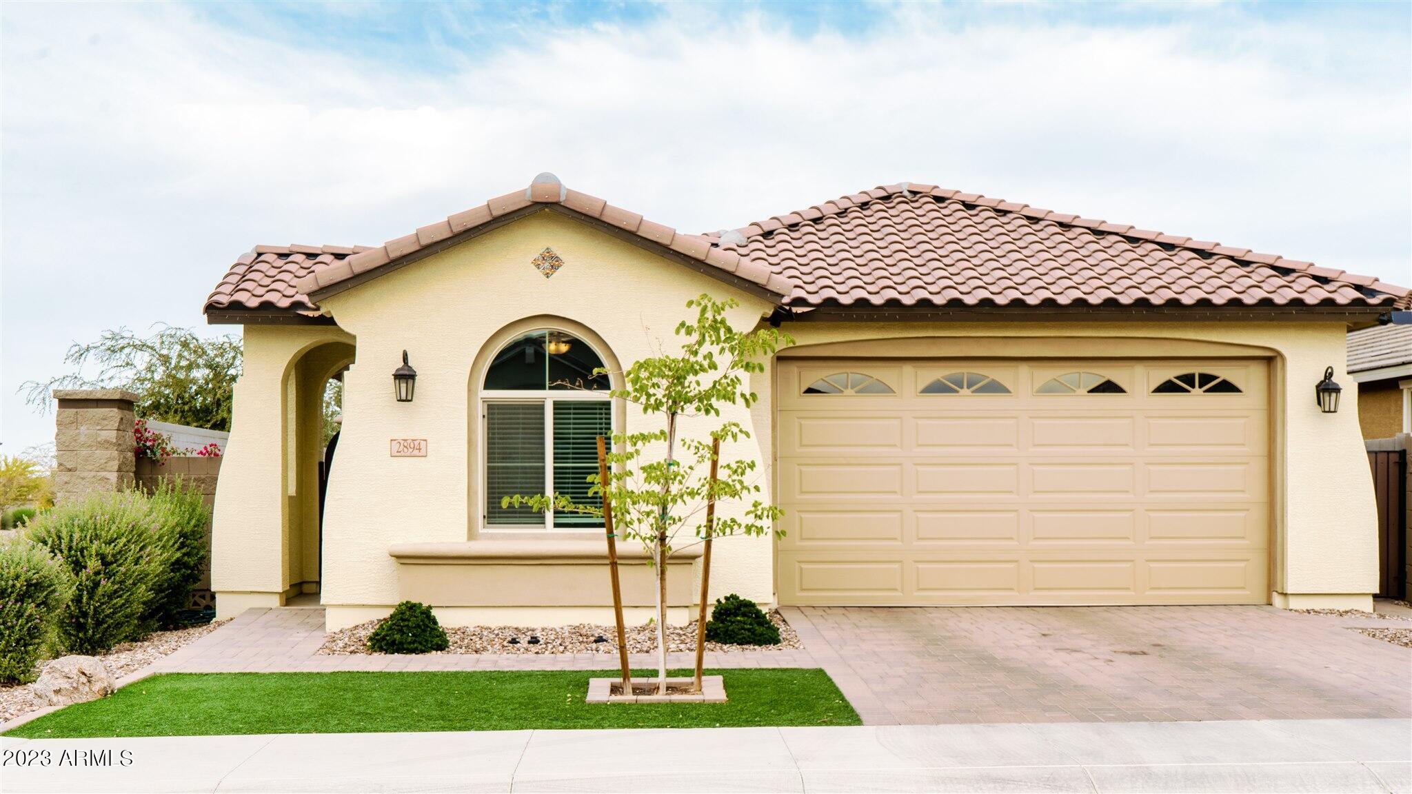 2894 W HAVASU Drive