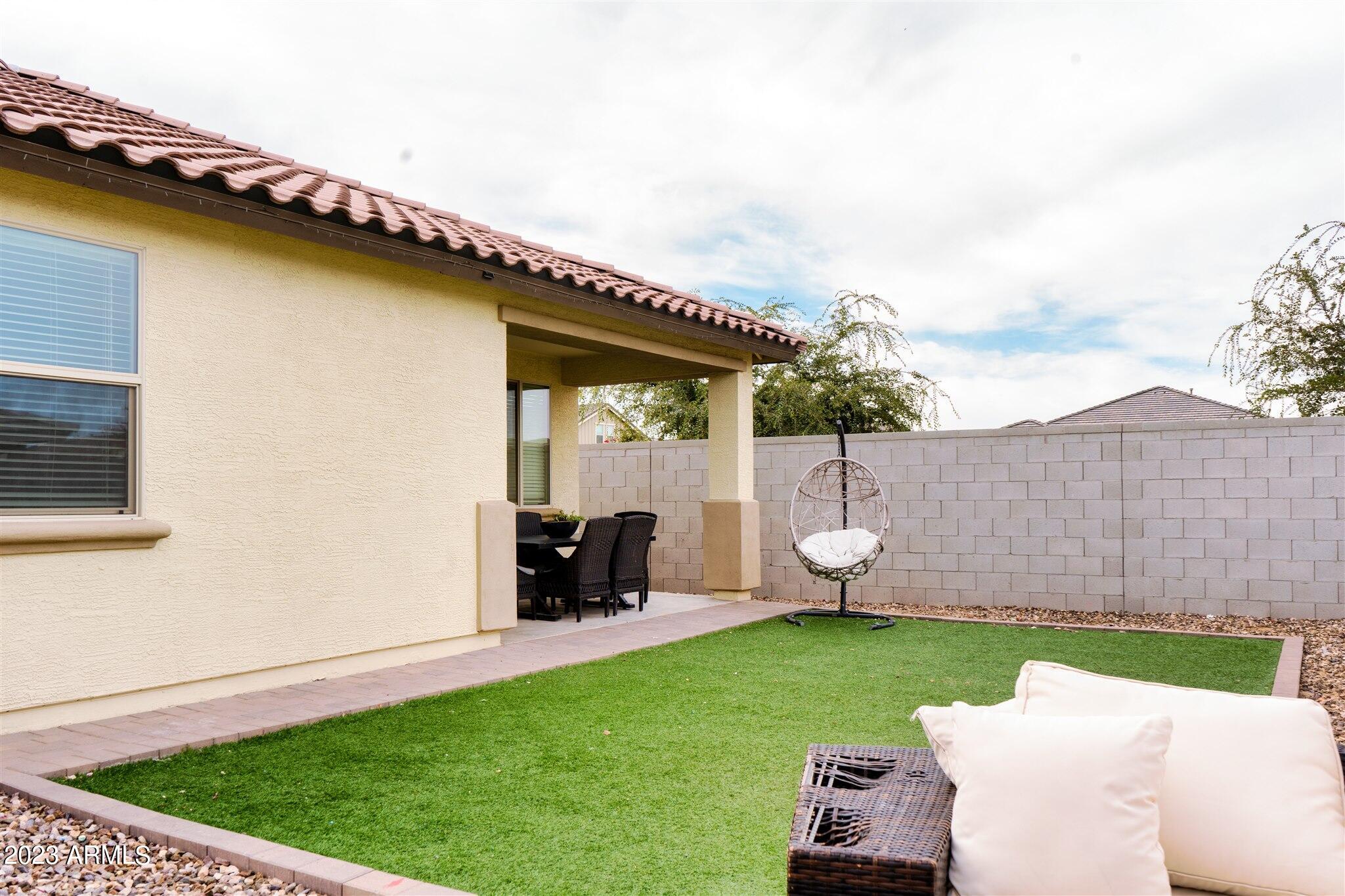 2894 W HAVASU Drive