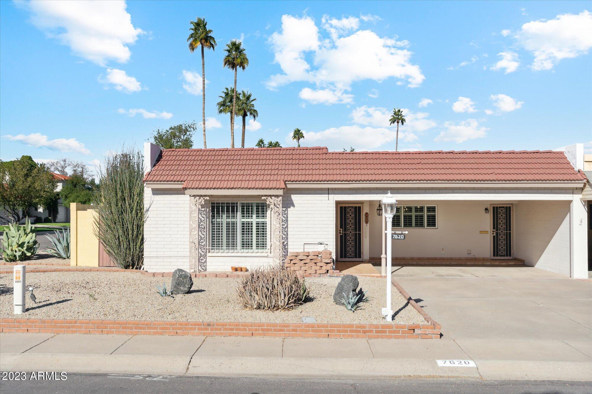 7620 E BONITA Drive