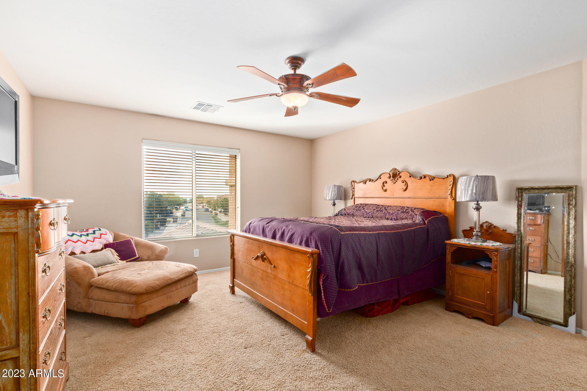38709 N Alamo Street