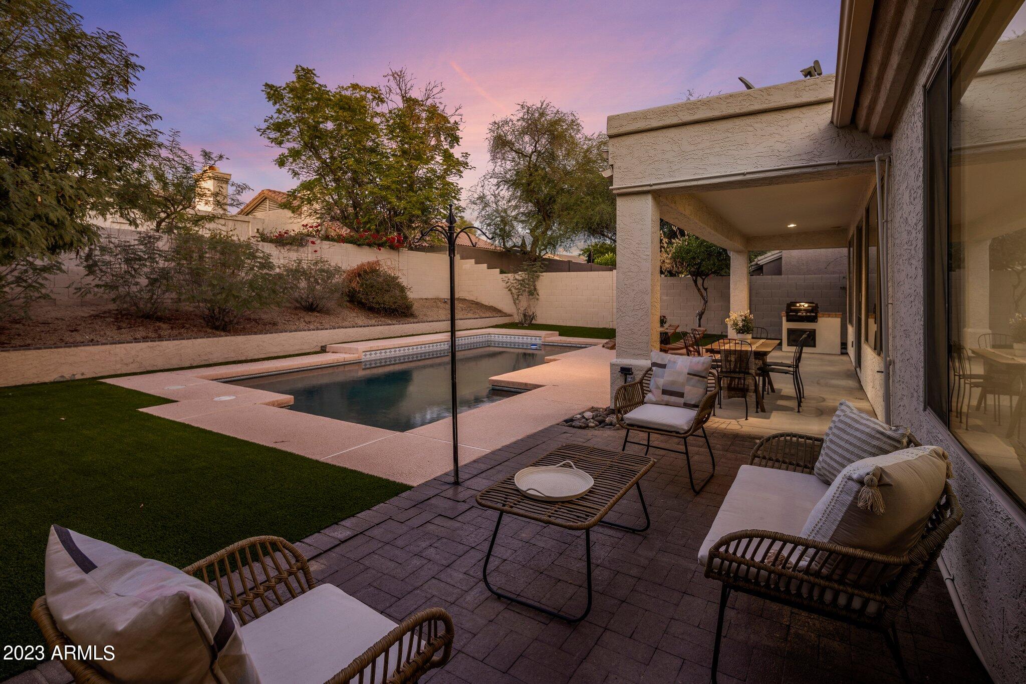 7218 E TAILFEATHER Drive