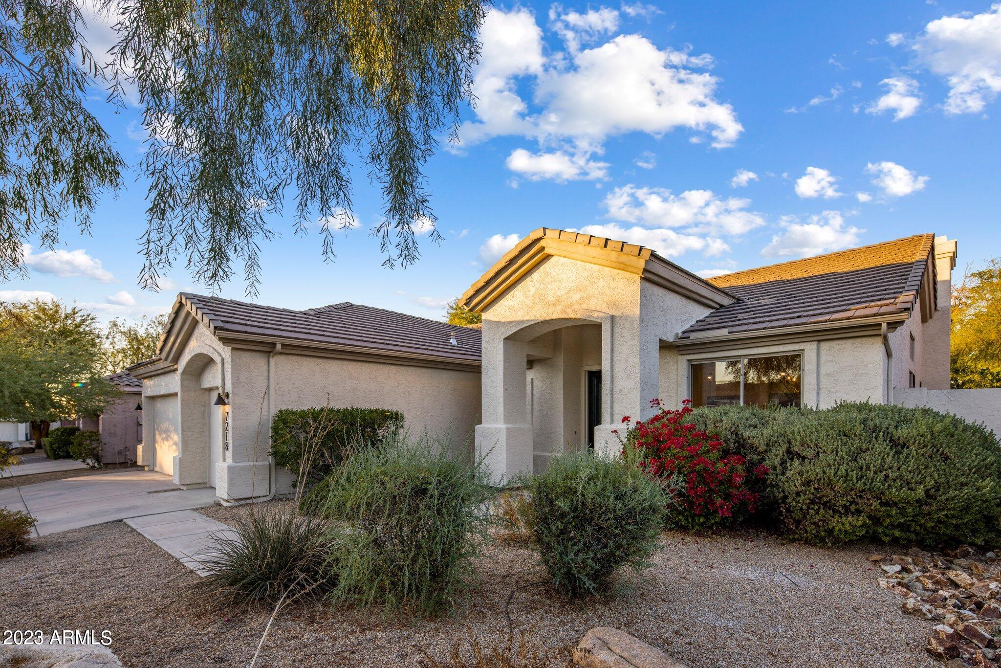 7218 E TAILFEATHER Drive