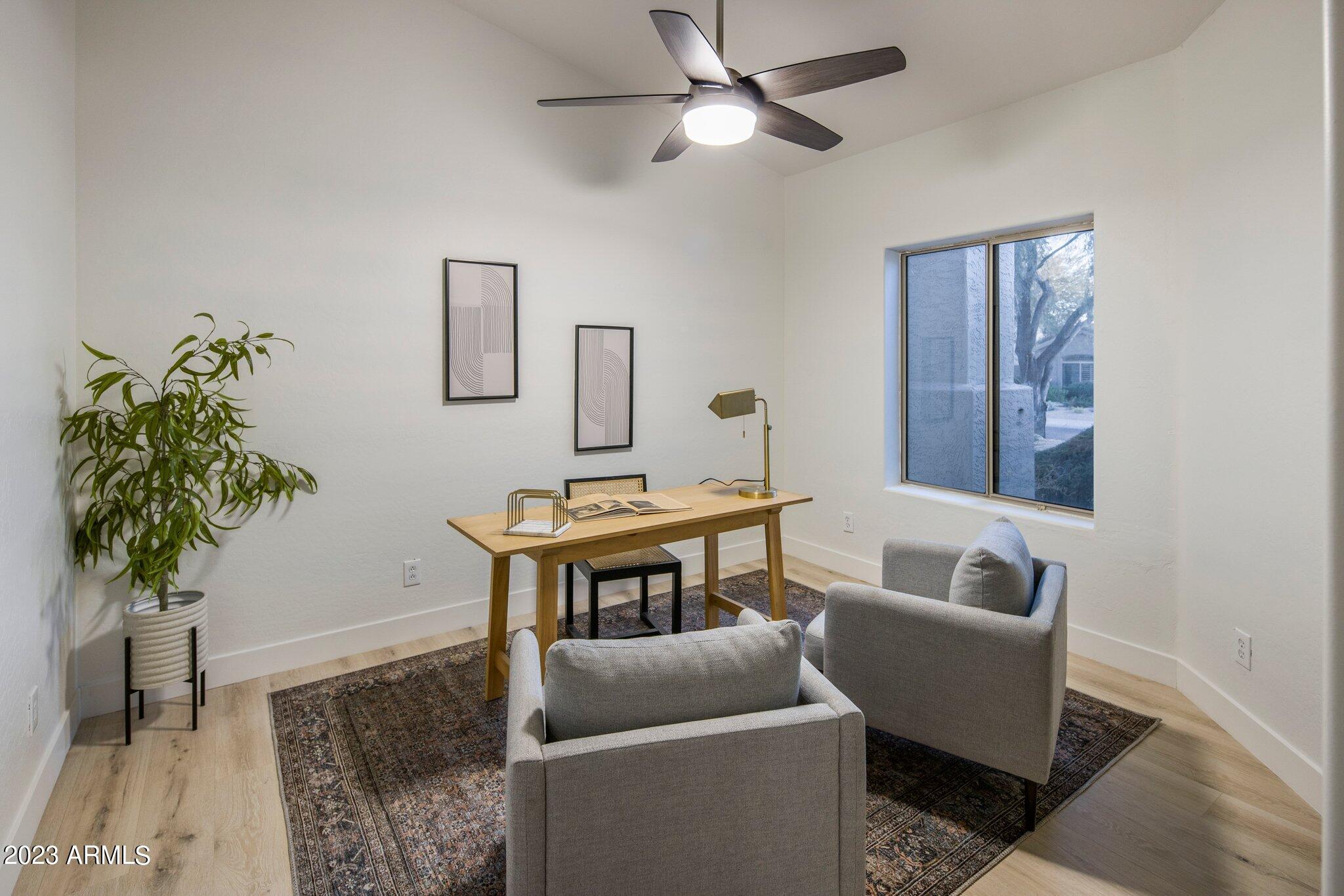 7218 E TAILFEATHER Drive