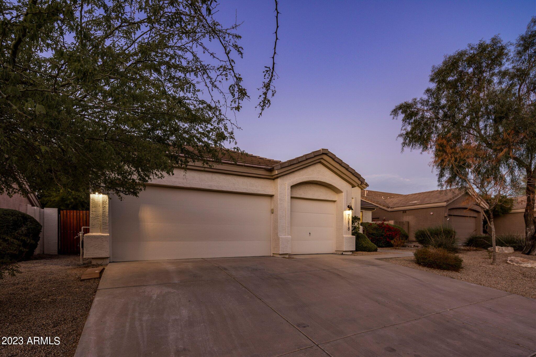 7218 E TAILFEATHER Drive