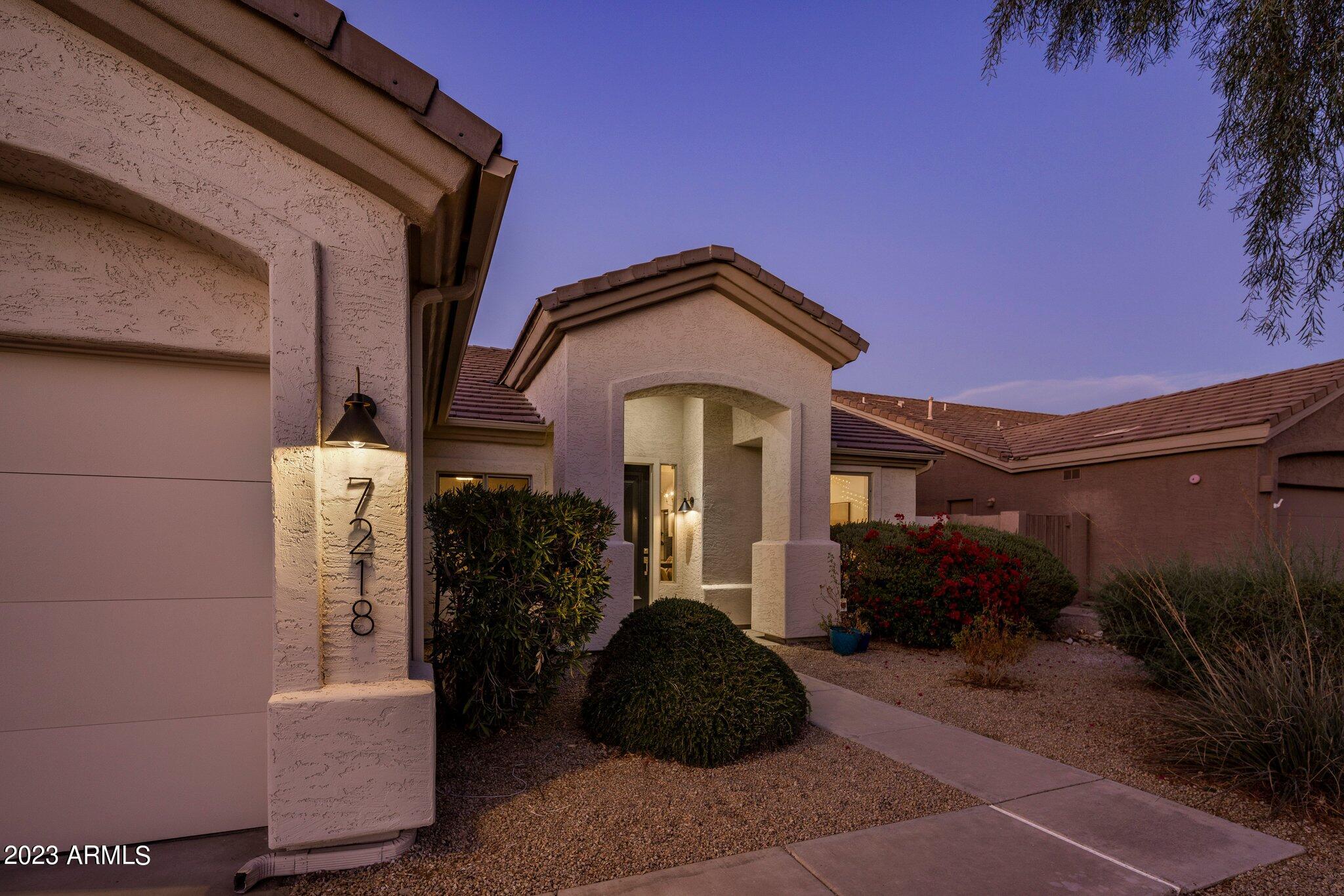 7218 E TAILFEATHER Drive