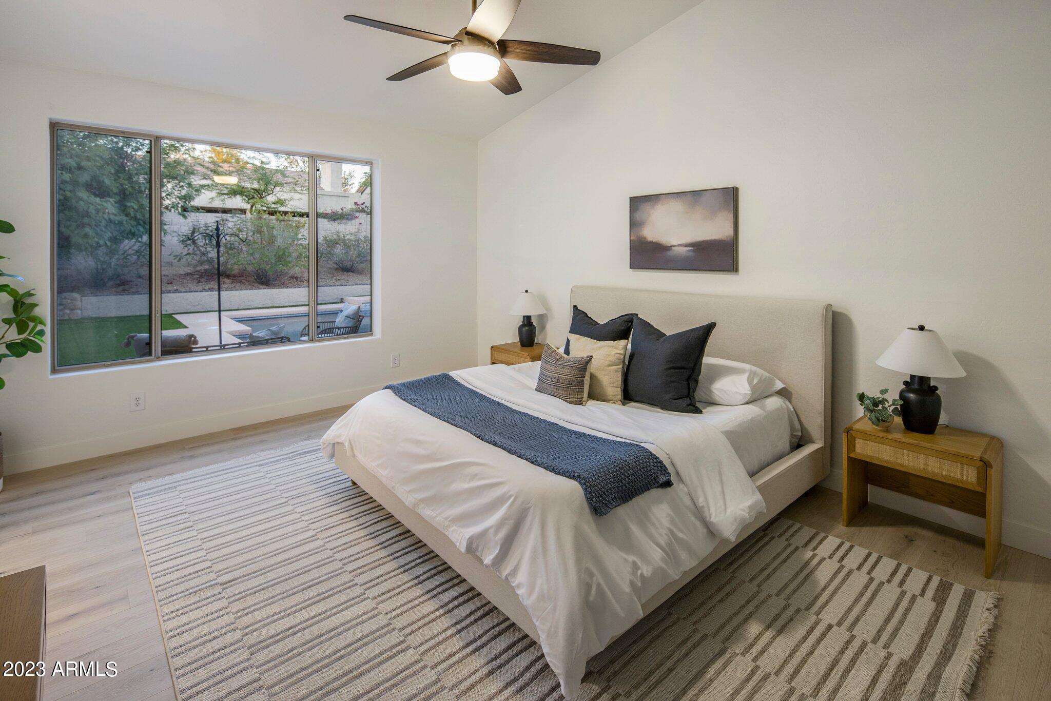 7218 E TAILFEATHER Drive