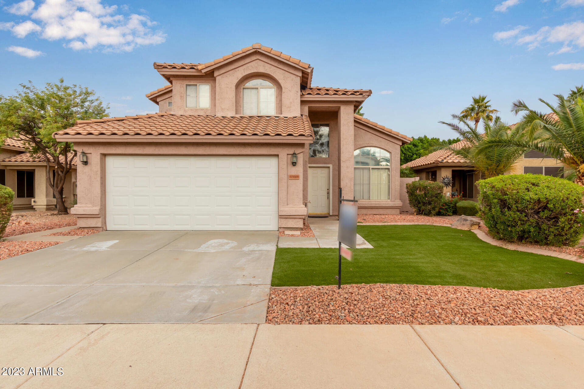 1350 W PELICAN Court