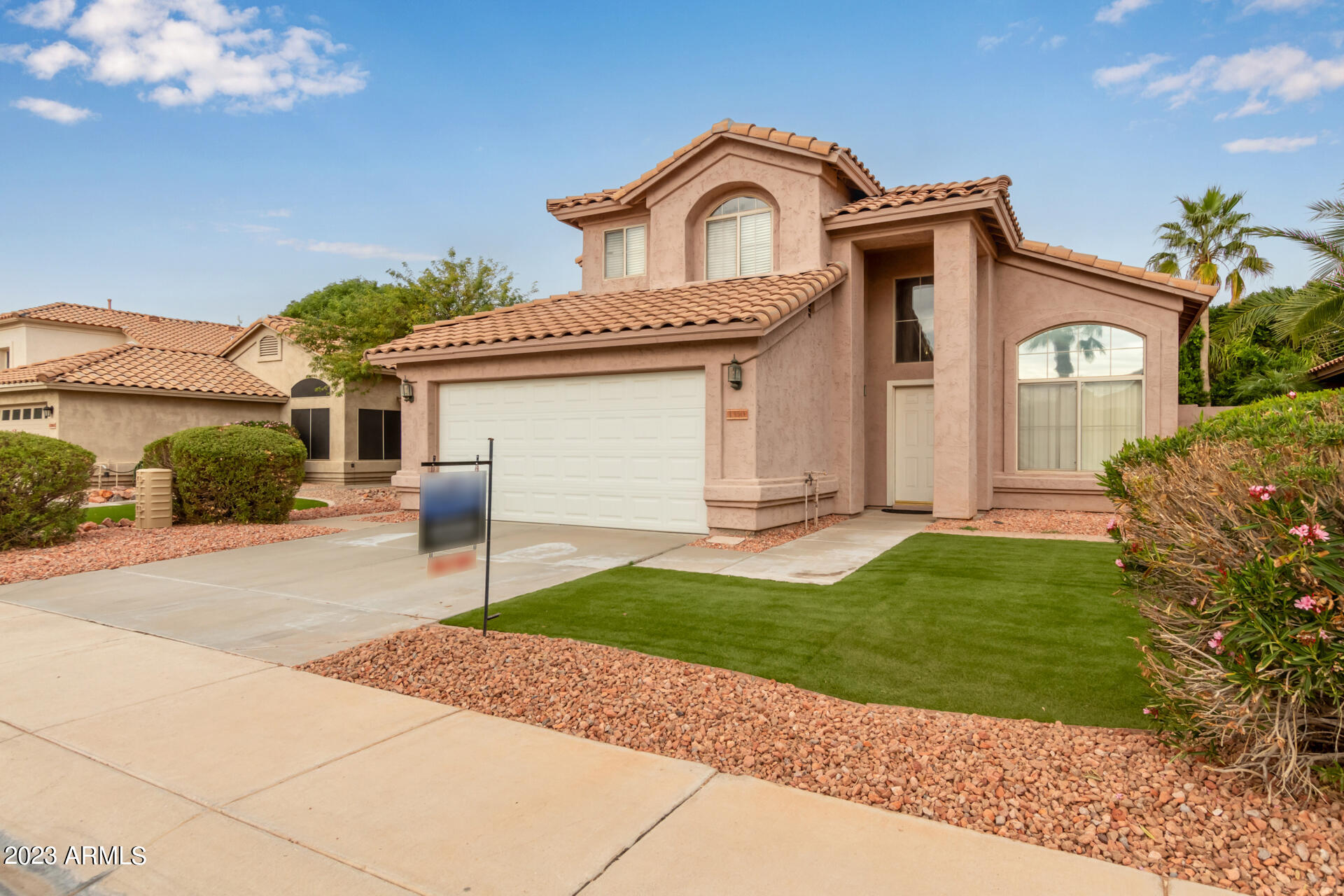 1350 W PELICAN Court