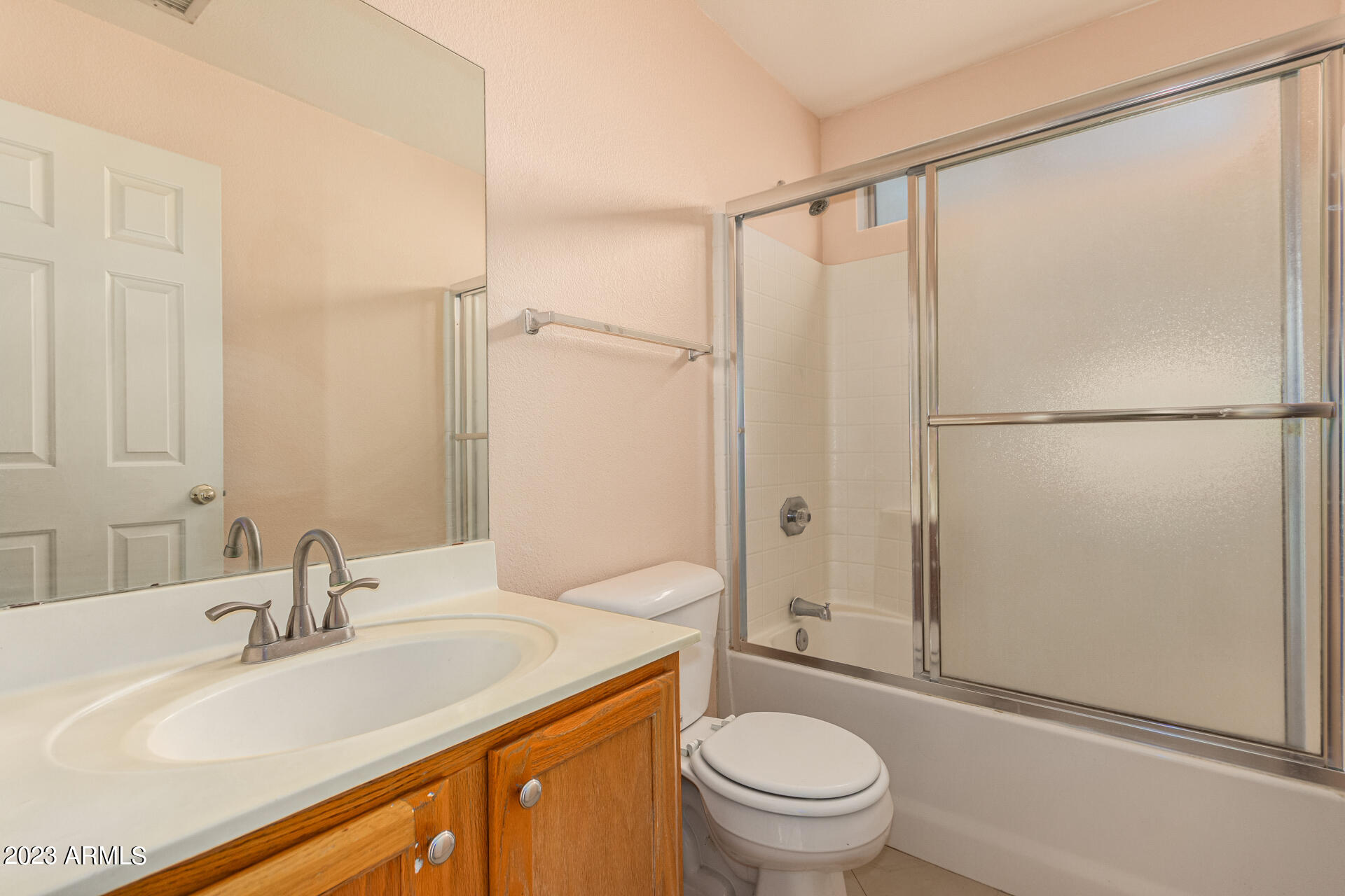 1350 W PELICAN Court