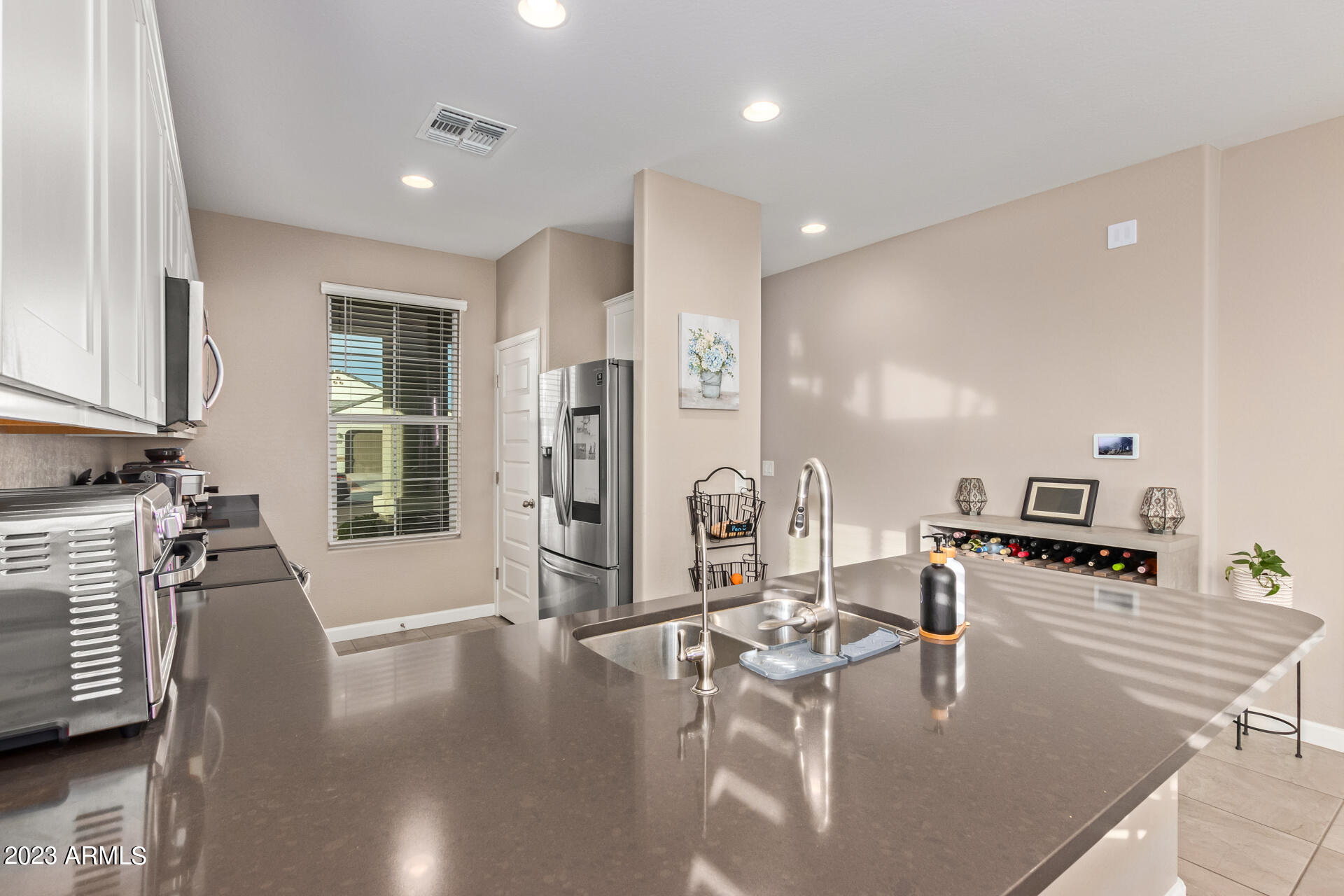 4455 W BEAUTIFUL Lane