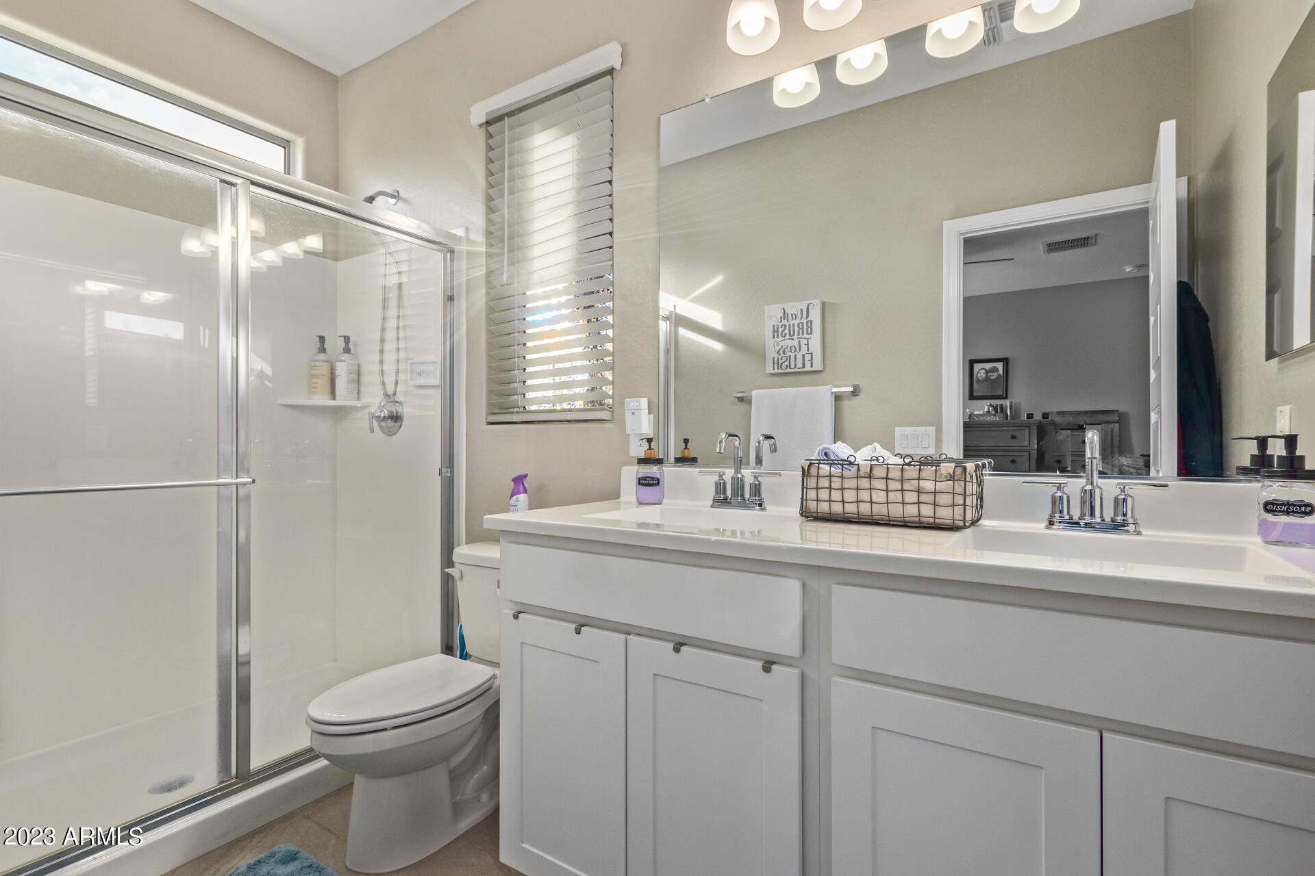 4455 W BEAUTIFUL Lane