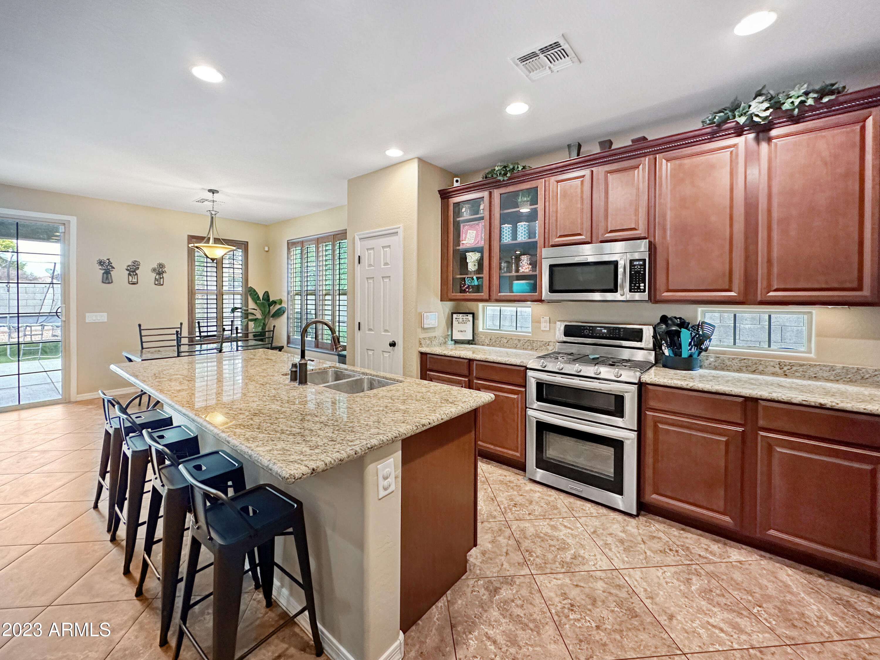 15128 W WESTVIEW Drive