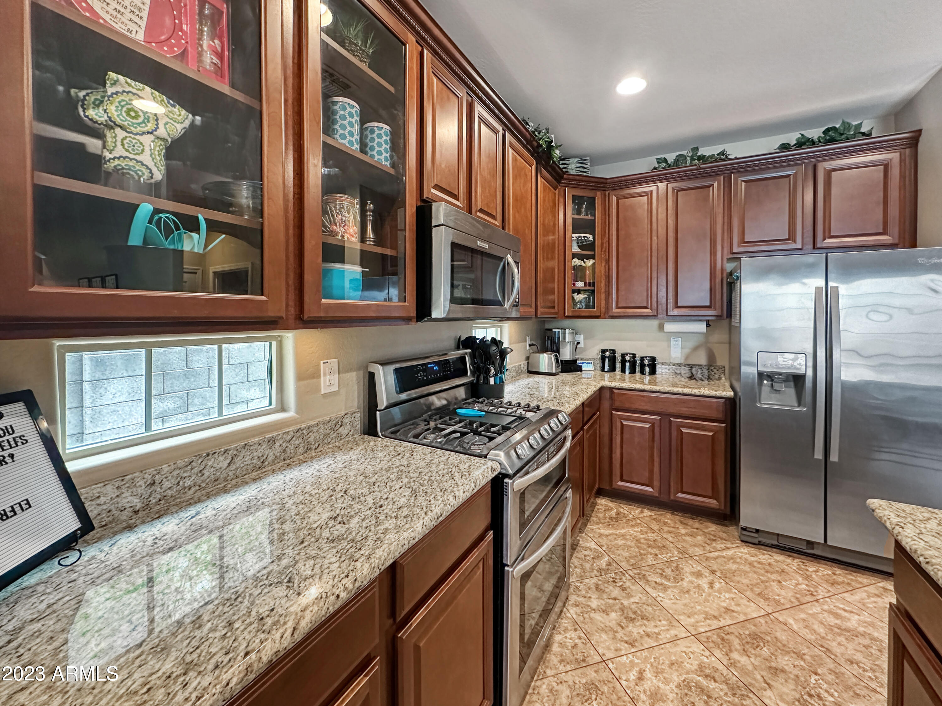 15128 W WESTVIEW Drive