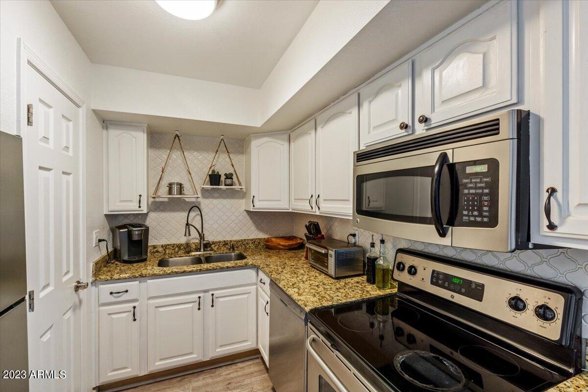 2228 N 52ND Street N # 206