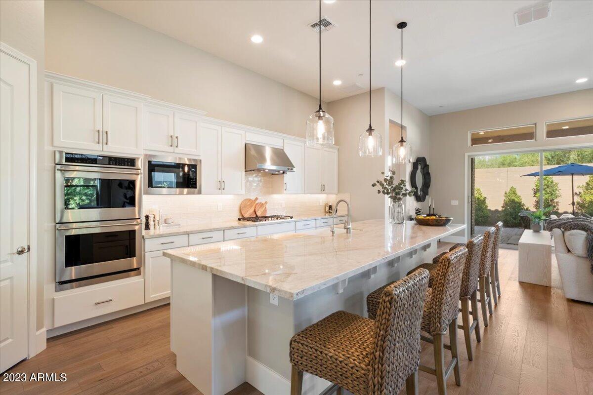 7492 E Vista Bonita Drive