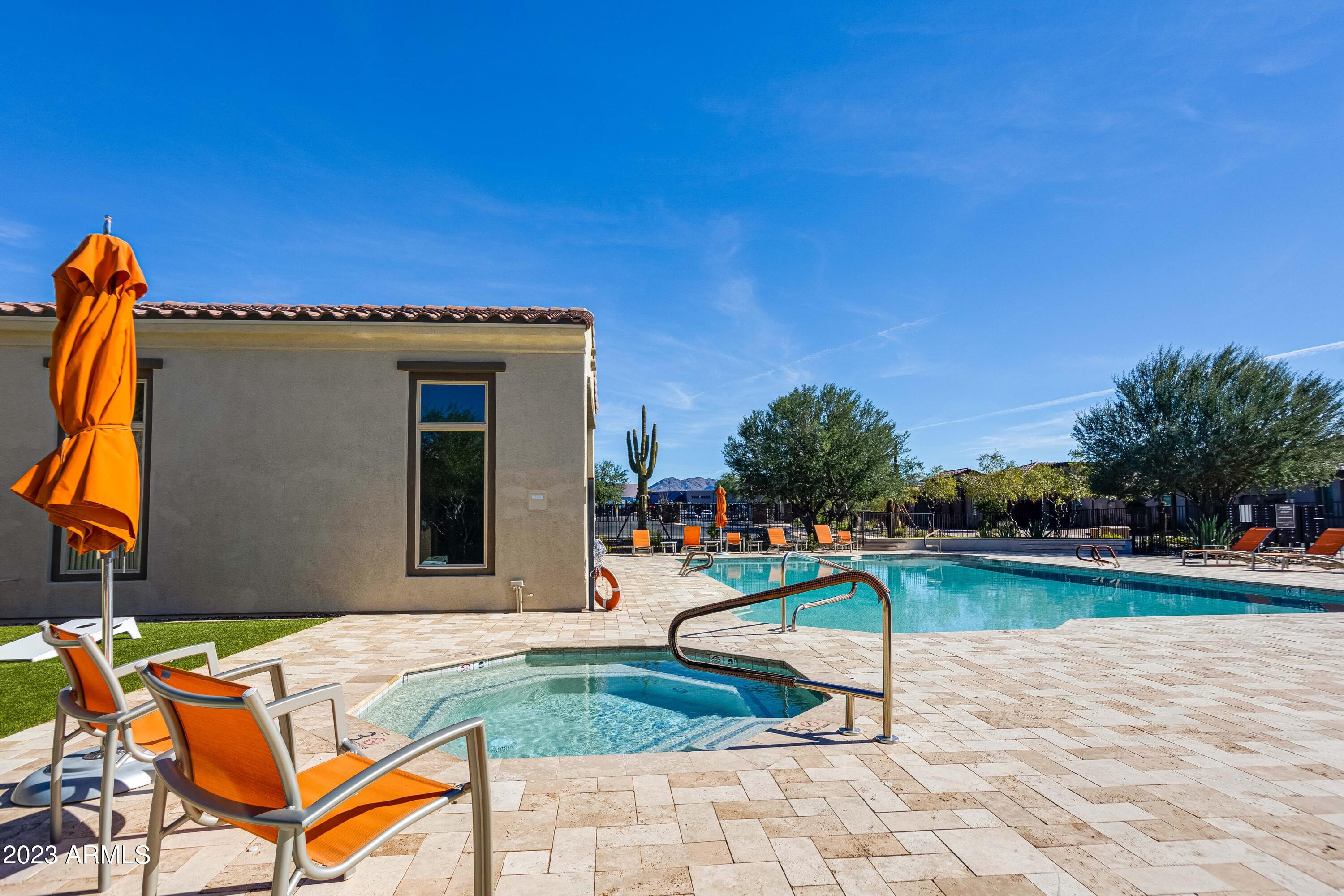 7492 E Vista Bonita Drive