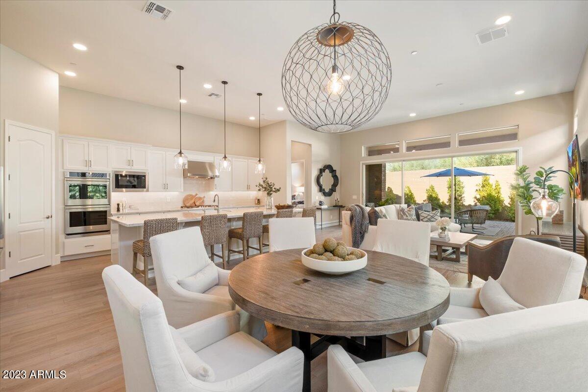 7492 E Vista Bonita Drive