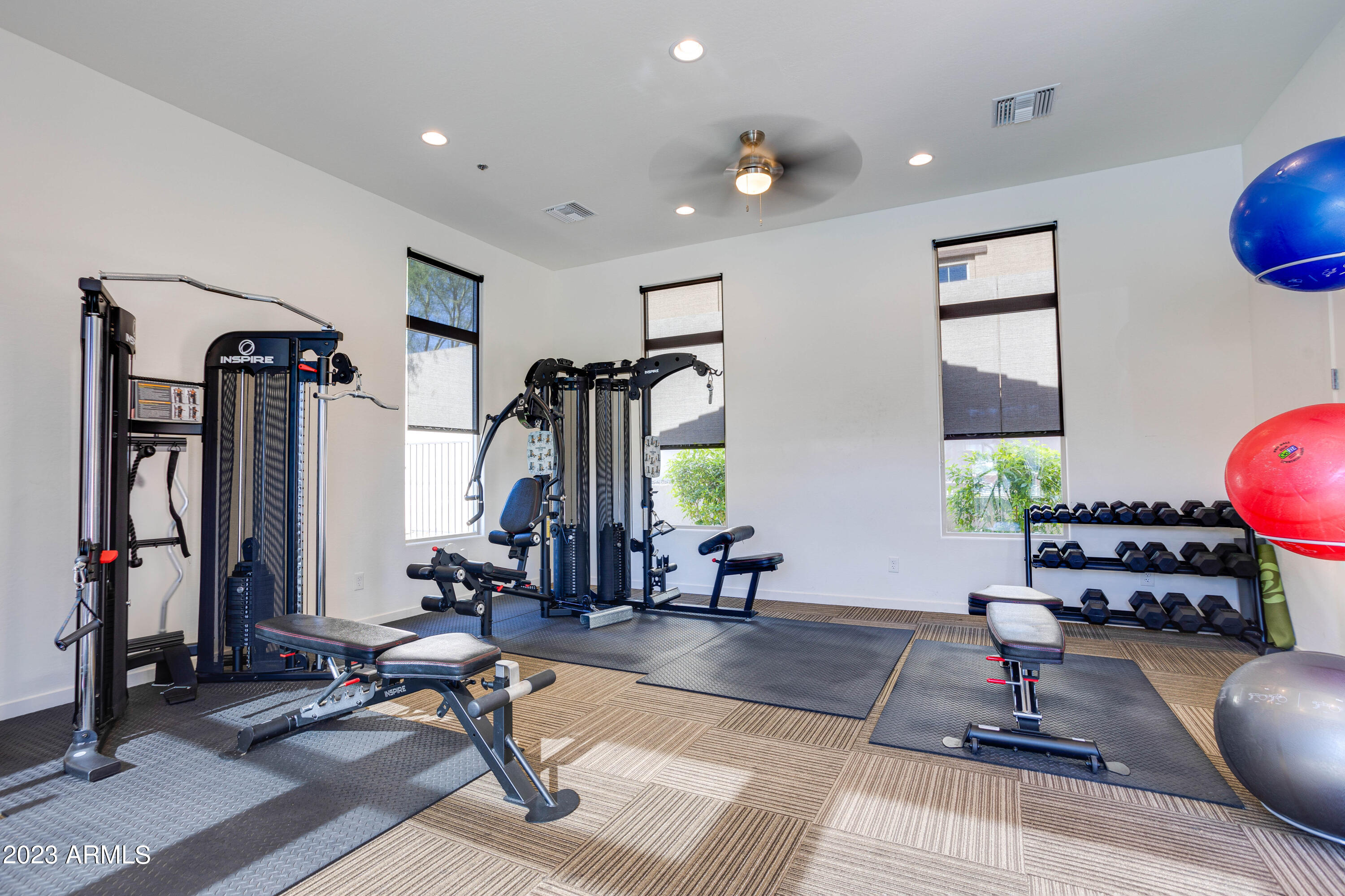 7492 E Vista Bonita Drive