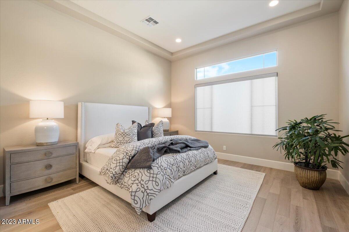 7492 E Vista Bonita Drive