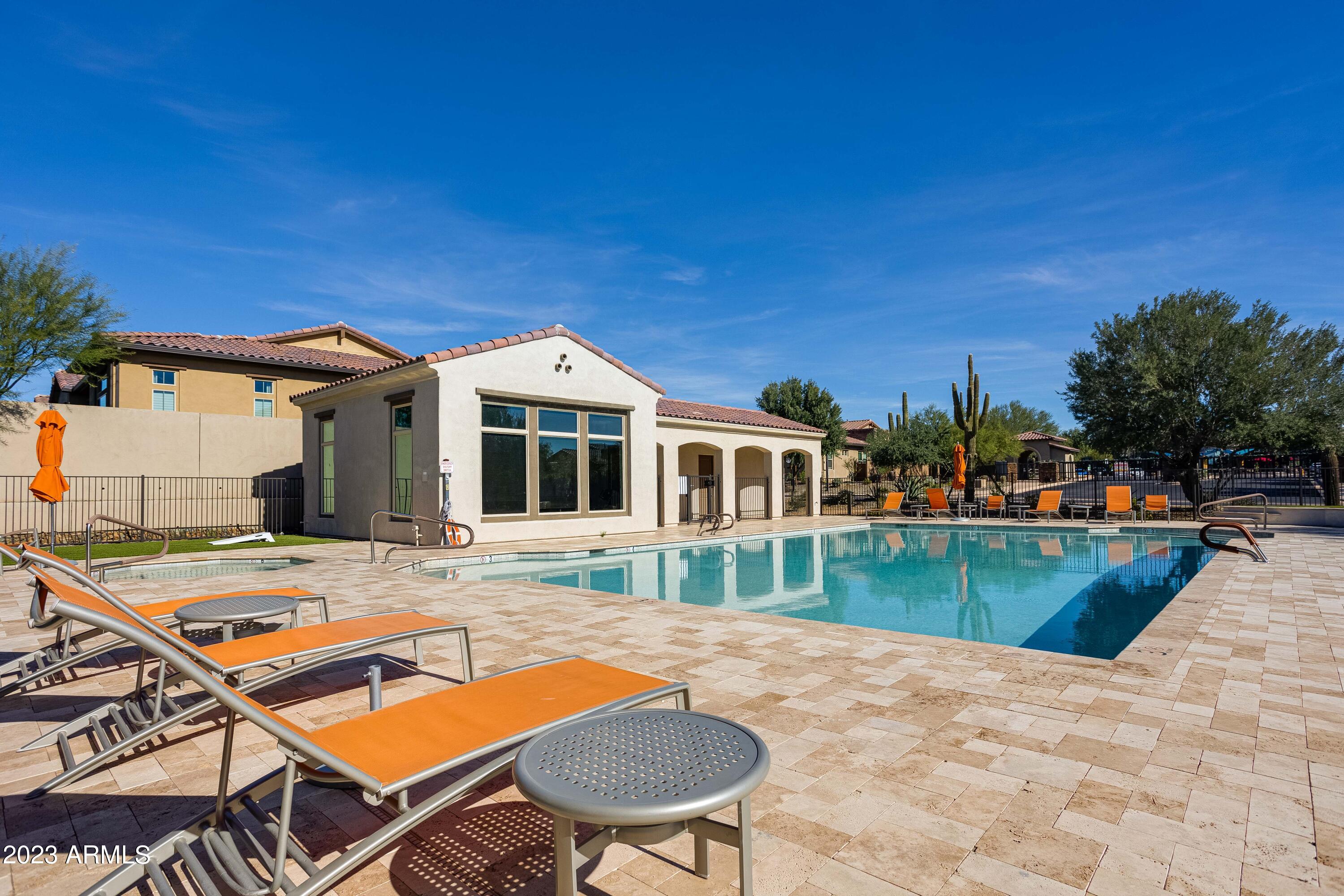 7492 E Vista Bonita Drive