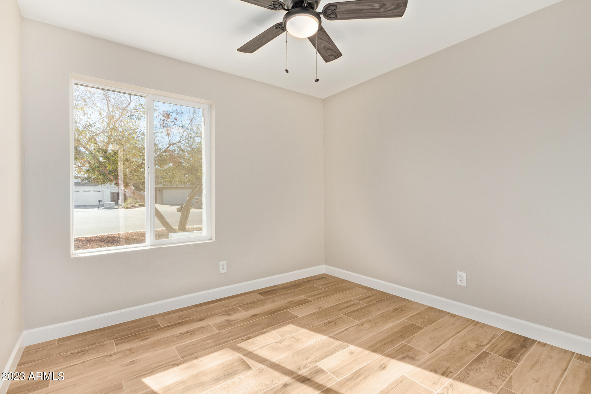 4430 W SANDRA Terrace