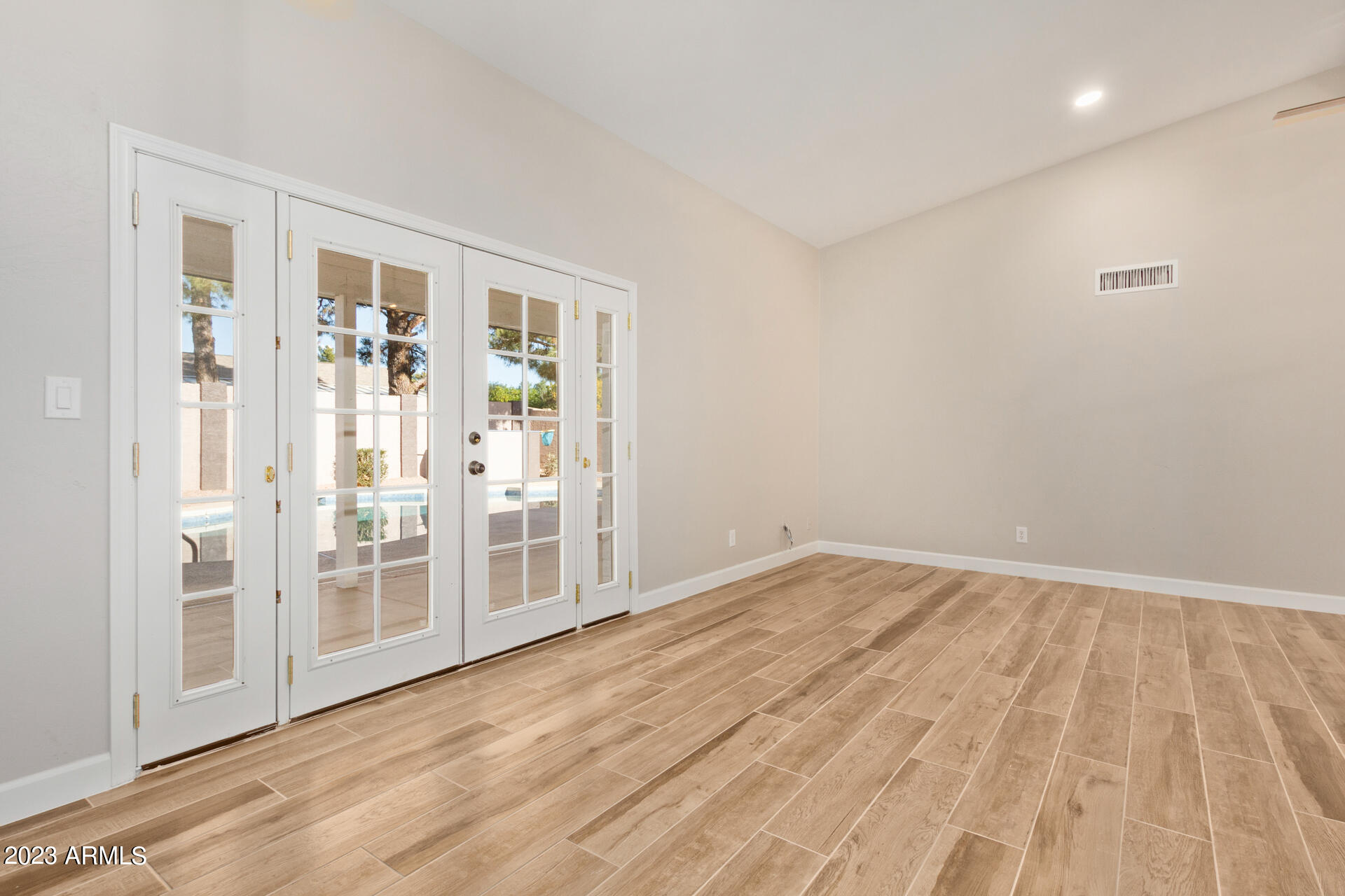 4430 W SANDRA Terrace
