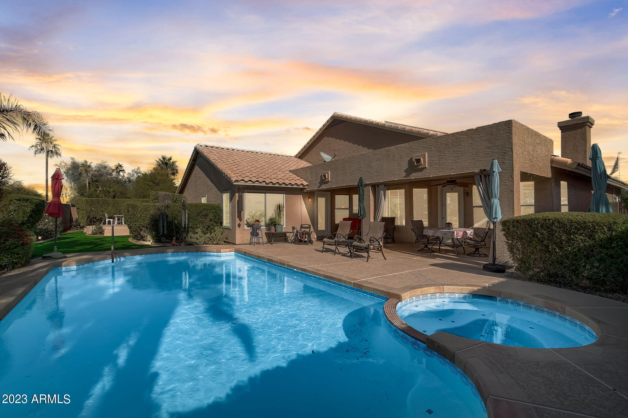 7848 W KERRY Lane