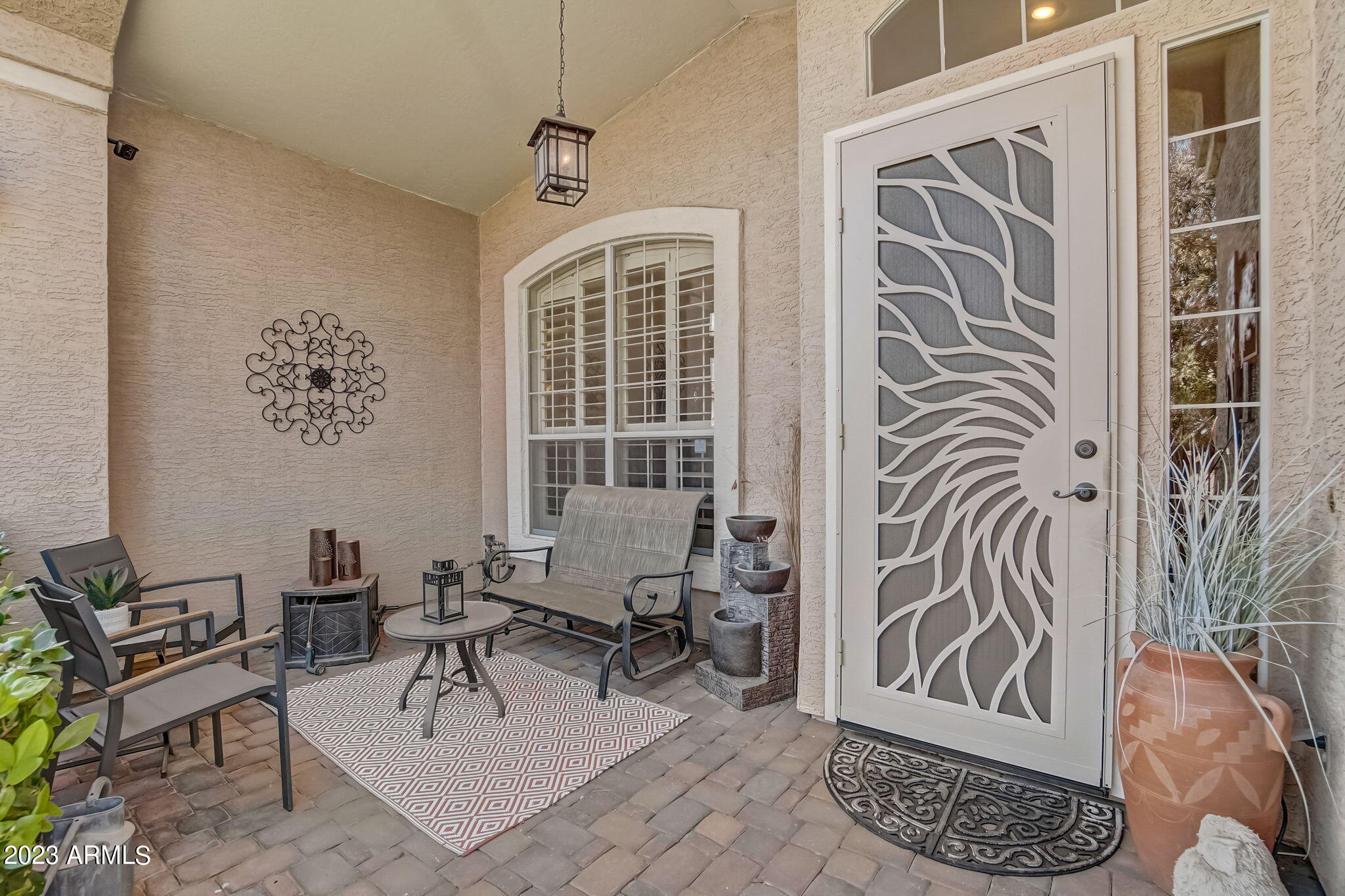7848 W KERRY Lane